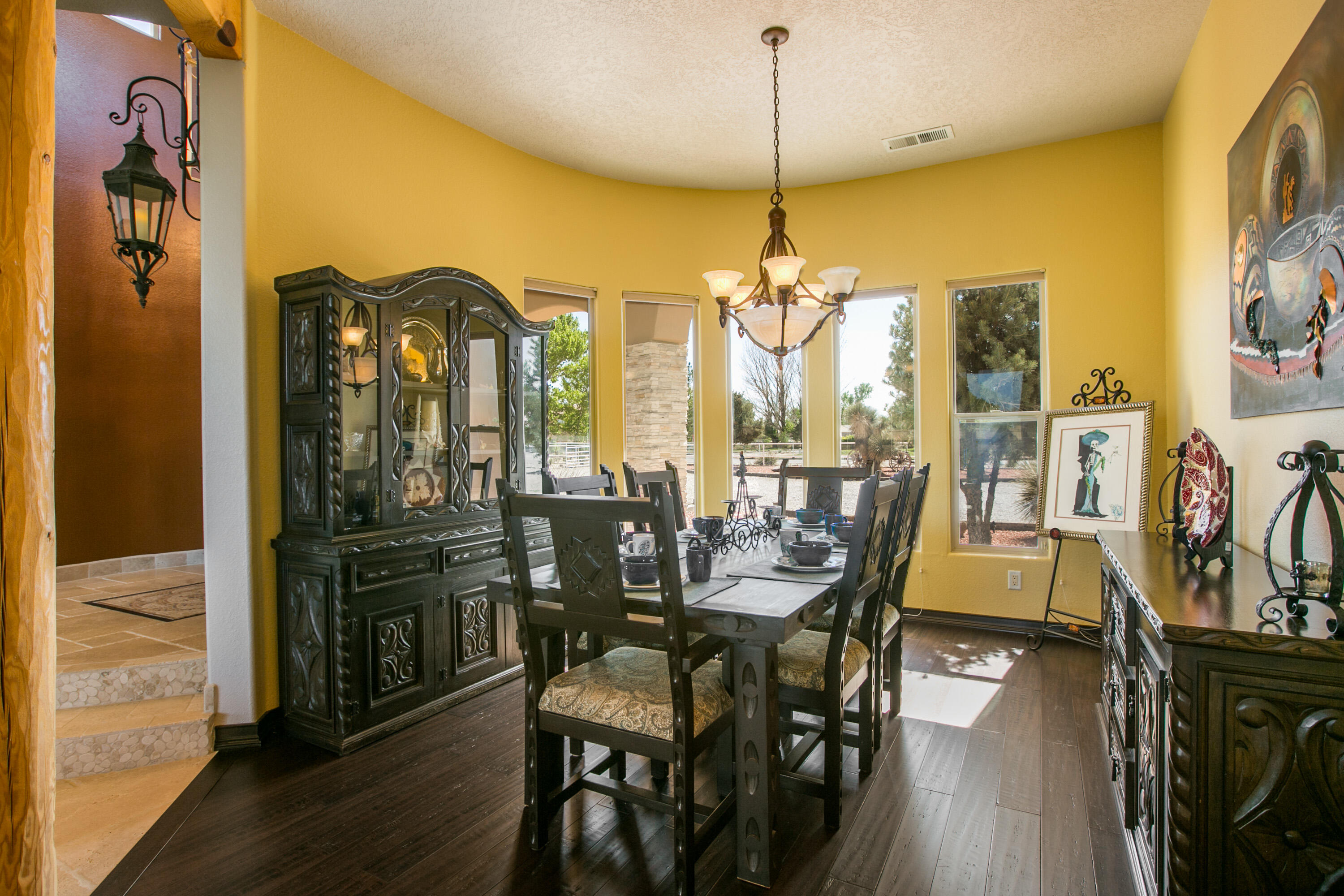 6908 ROBLE BLANCO Drive SW