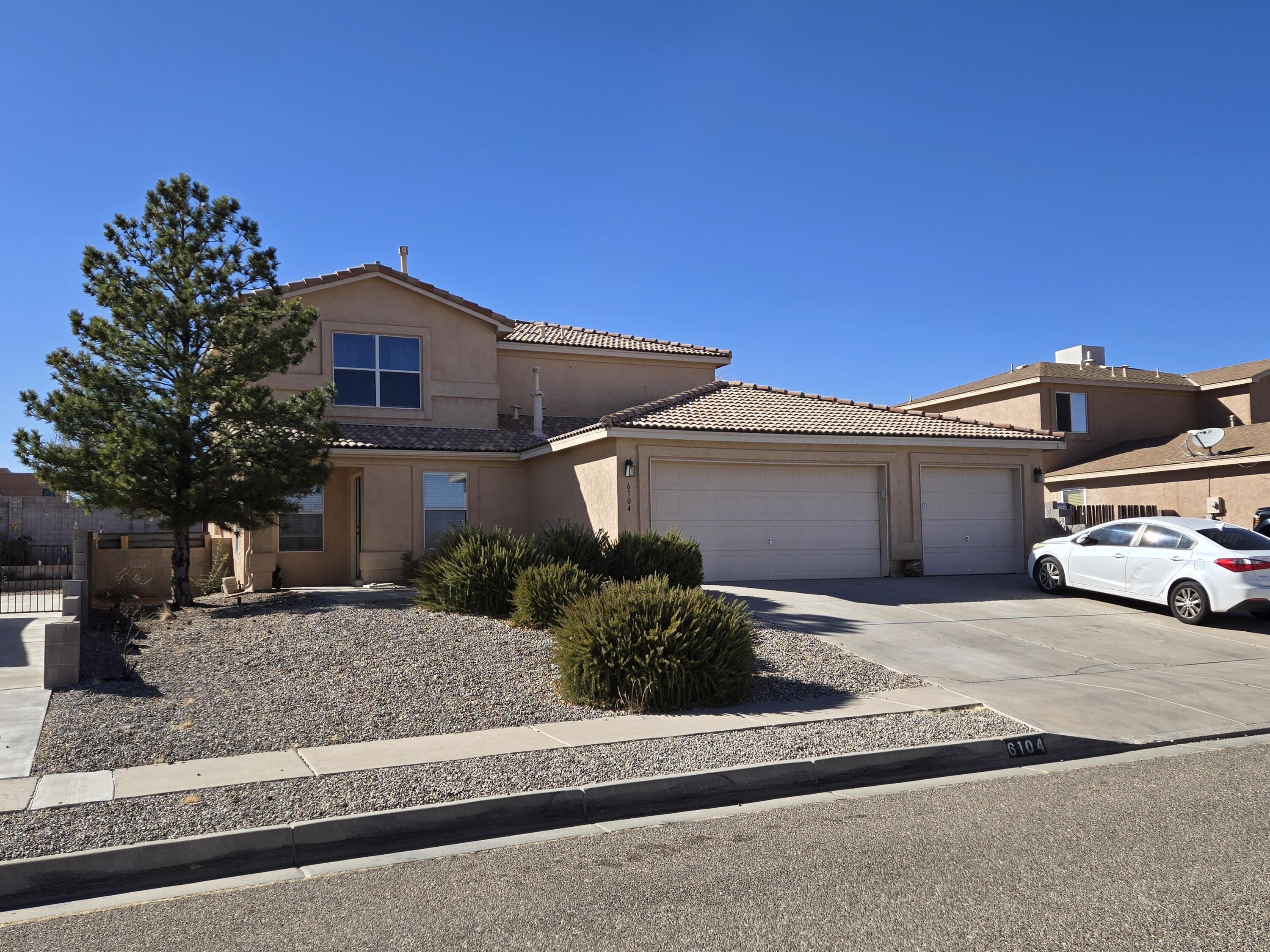 6104 RIDGEWOOD Drive NE
