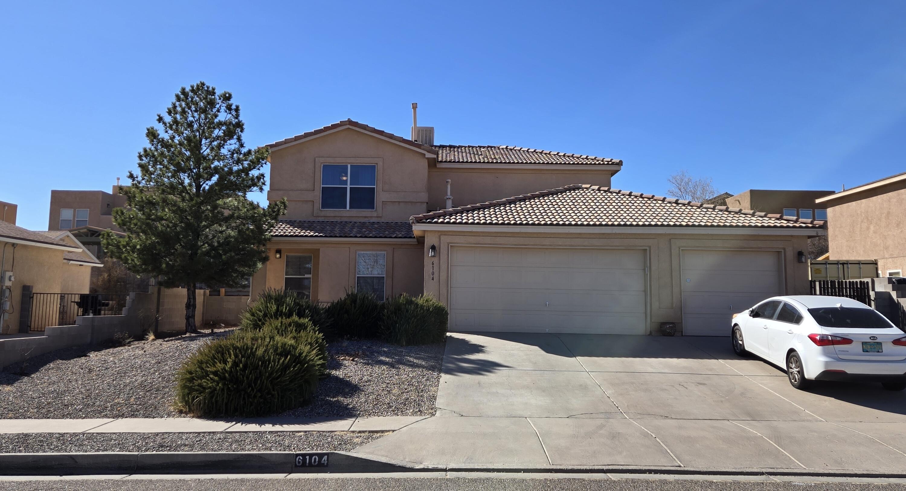 6104 RIDGEWOOD Drive NE