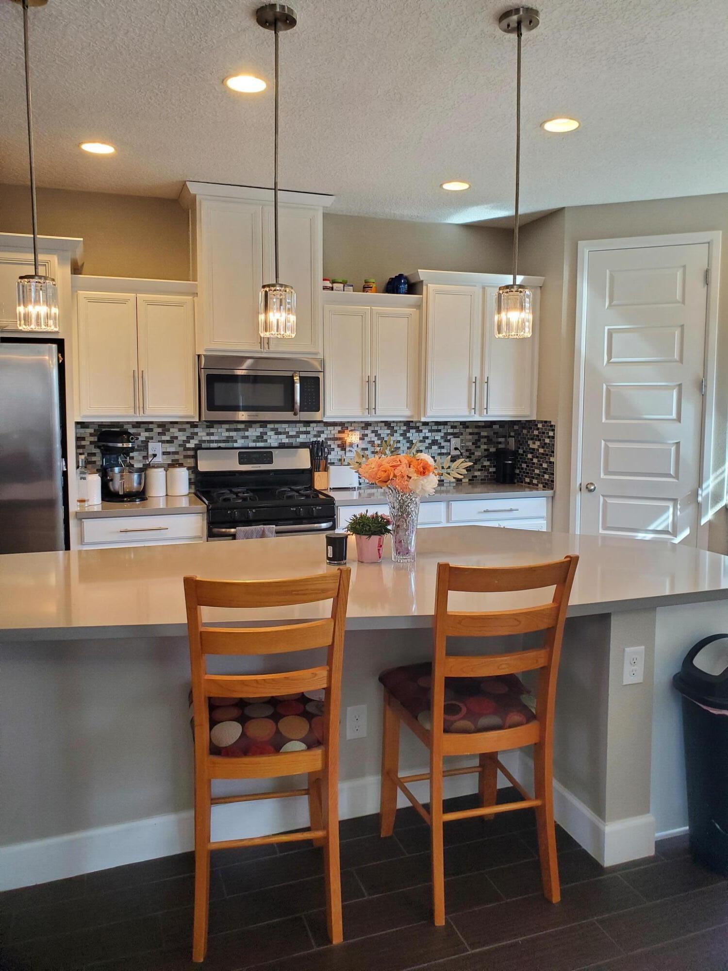 12004 ZANJERO Road SE