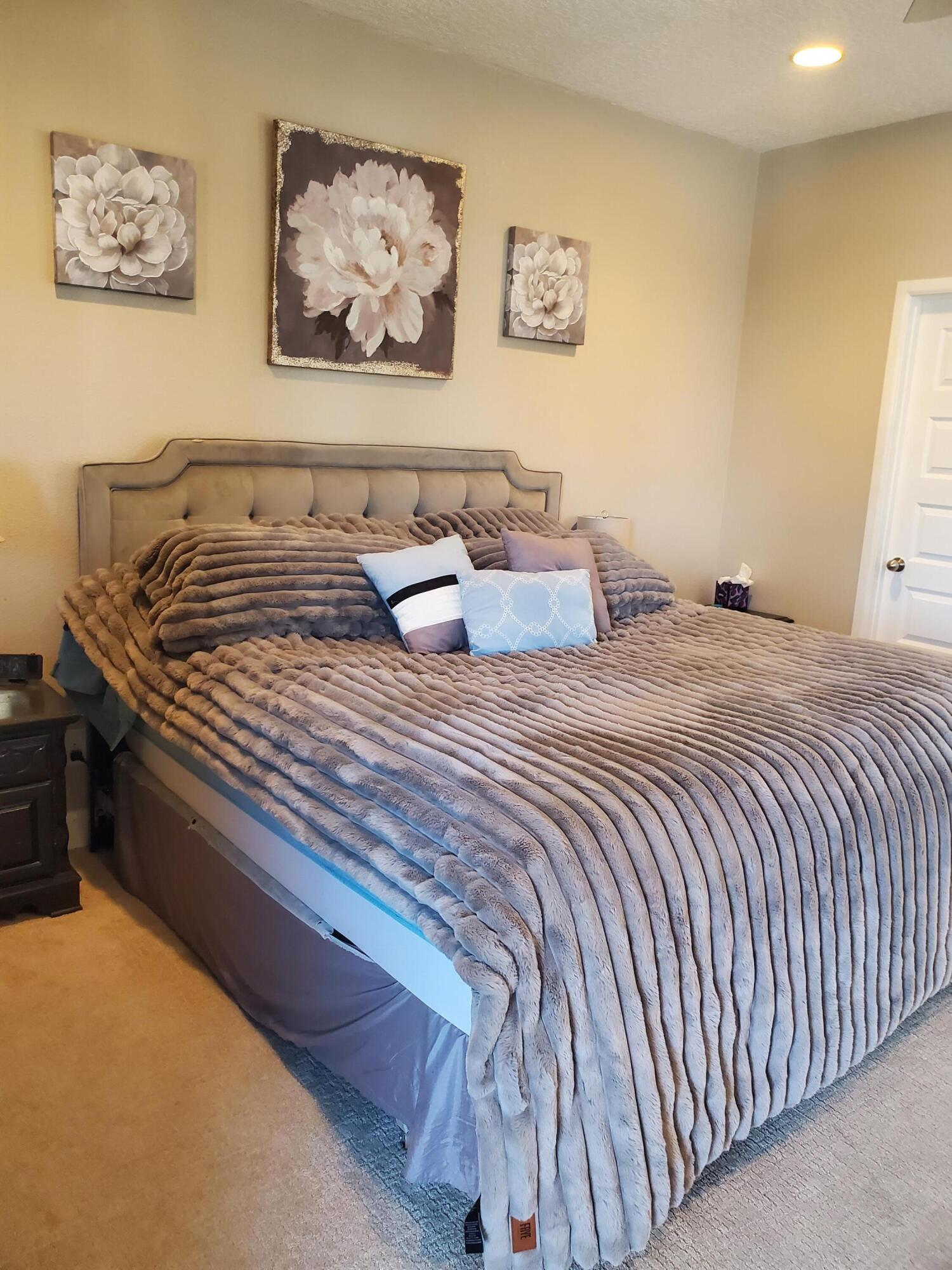 12004 ZANJERO Road SE