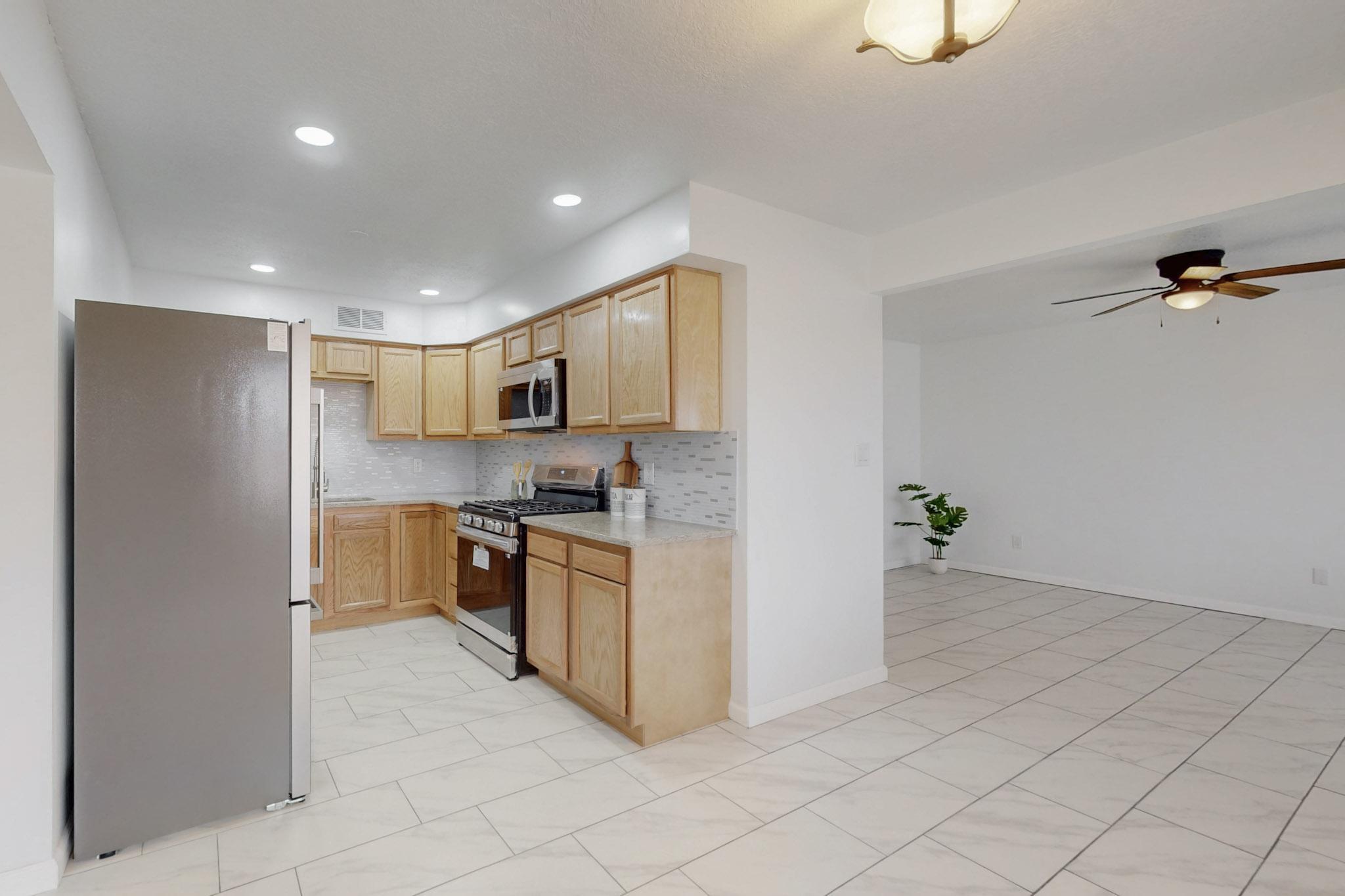 402 Calle Del Sol