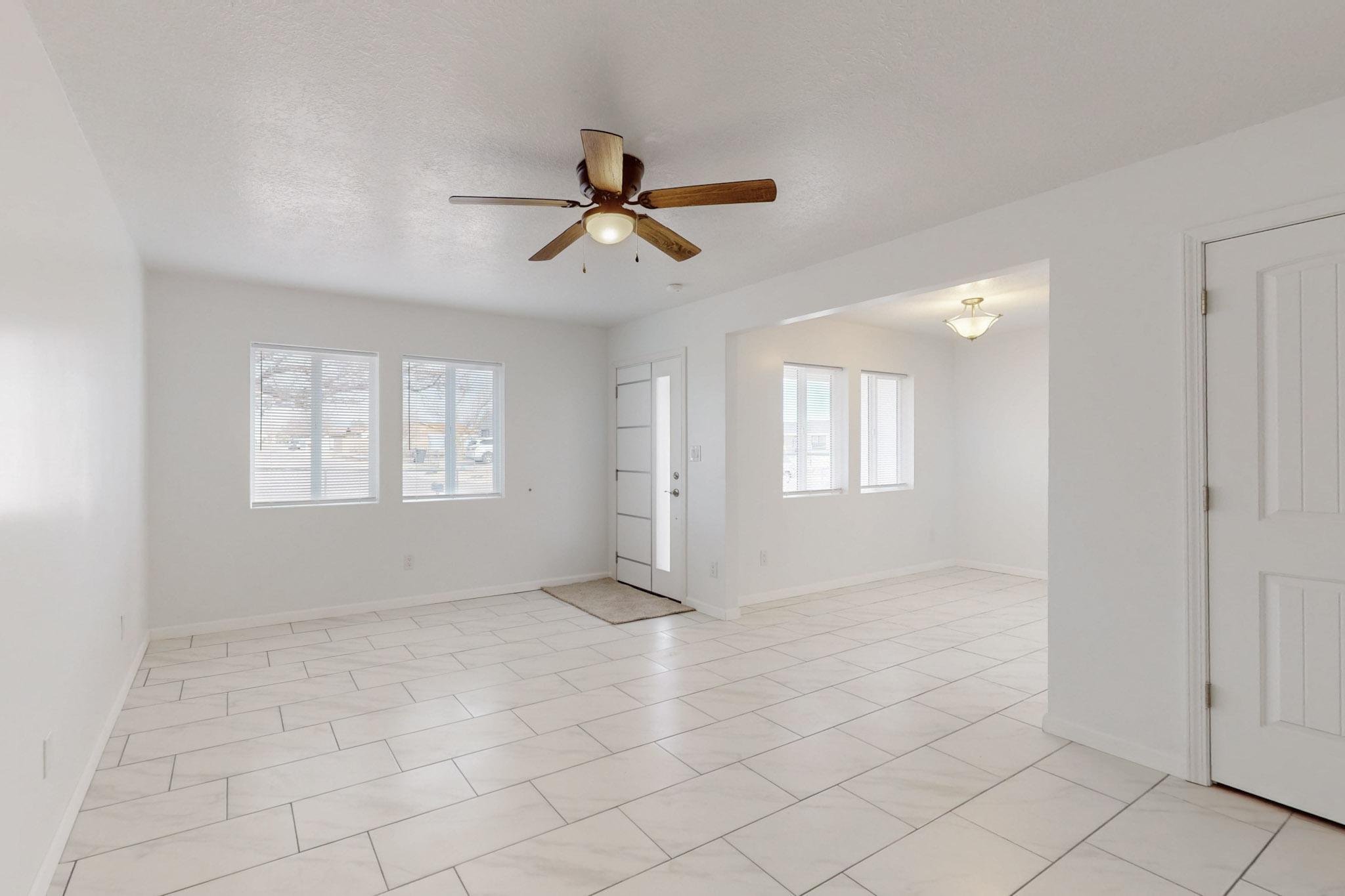 402 Calle Del Sol