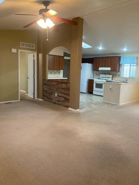 617 Trading Post Trail SE