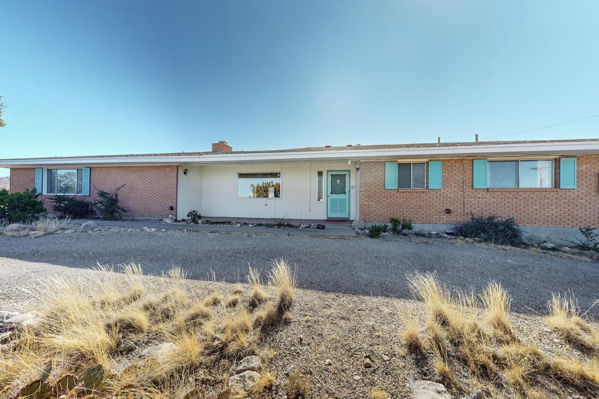 76 Sandia Lane