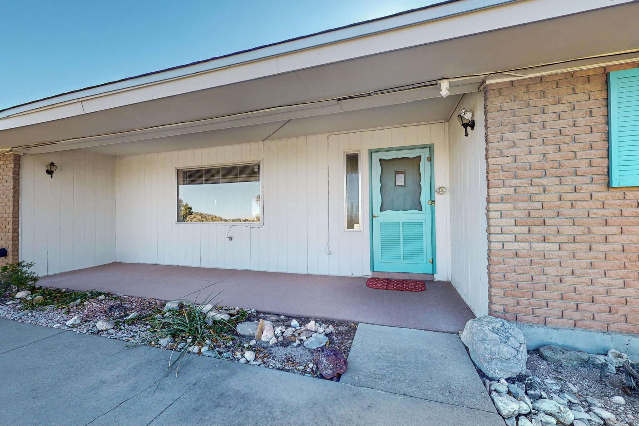 76 Sandia Lane