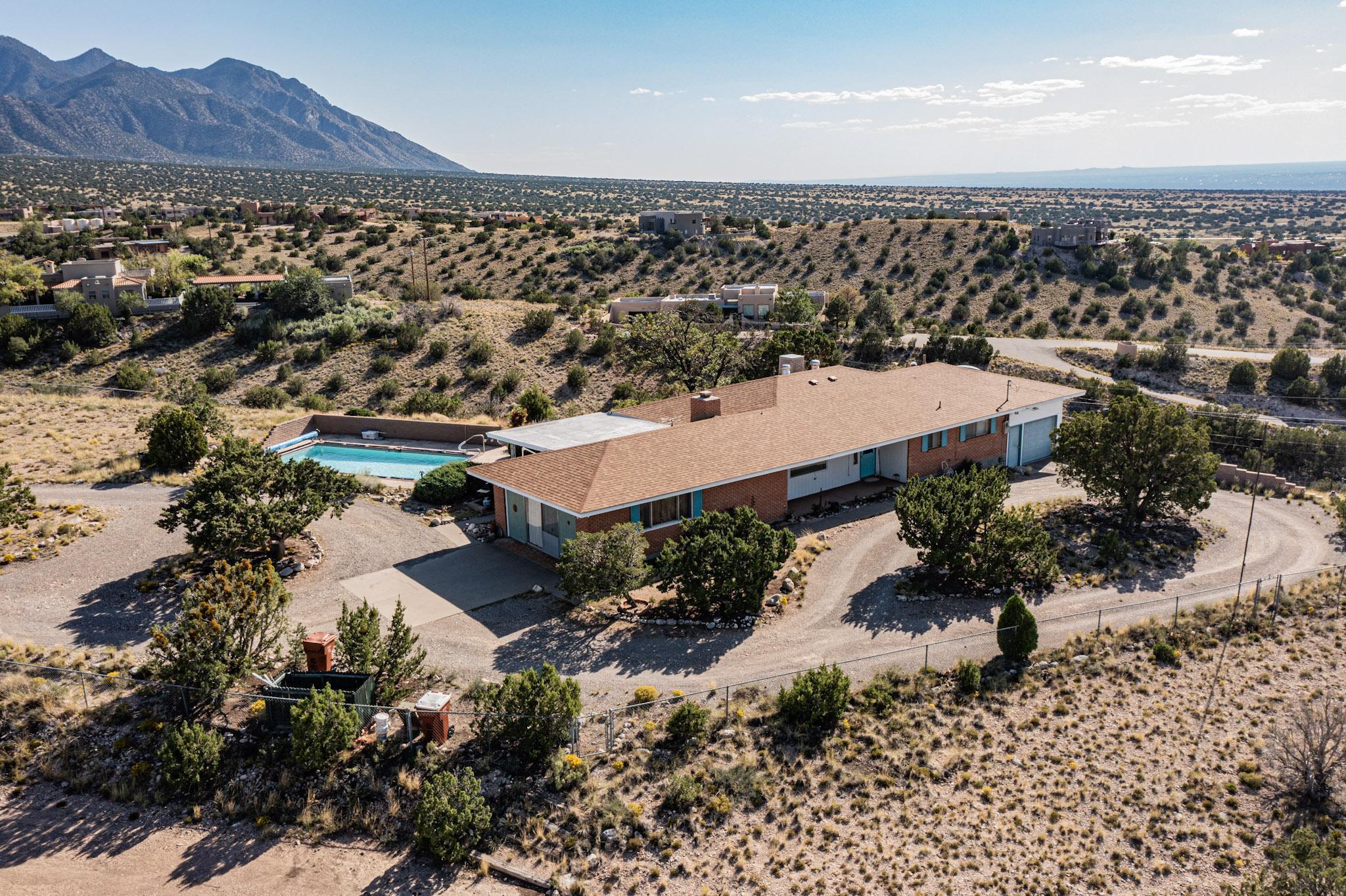 76 Sandia Lane