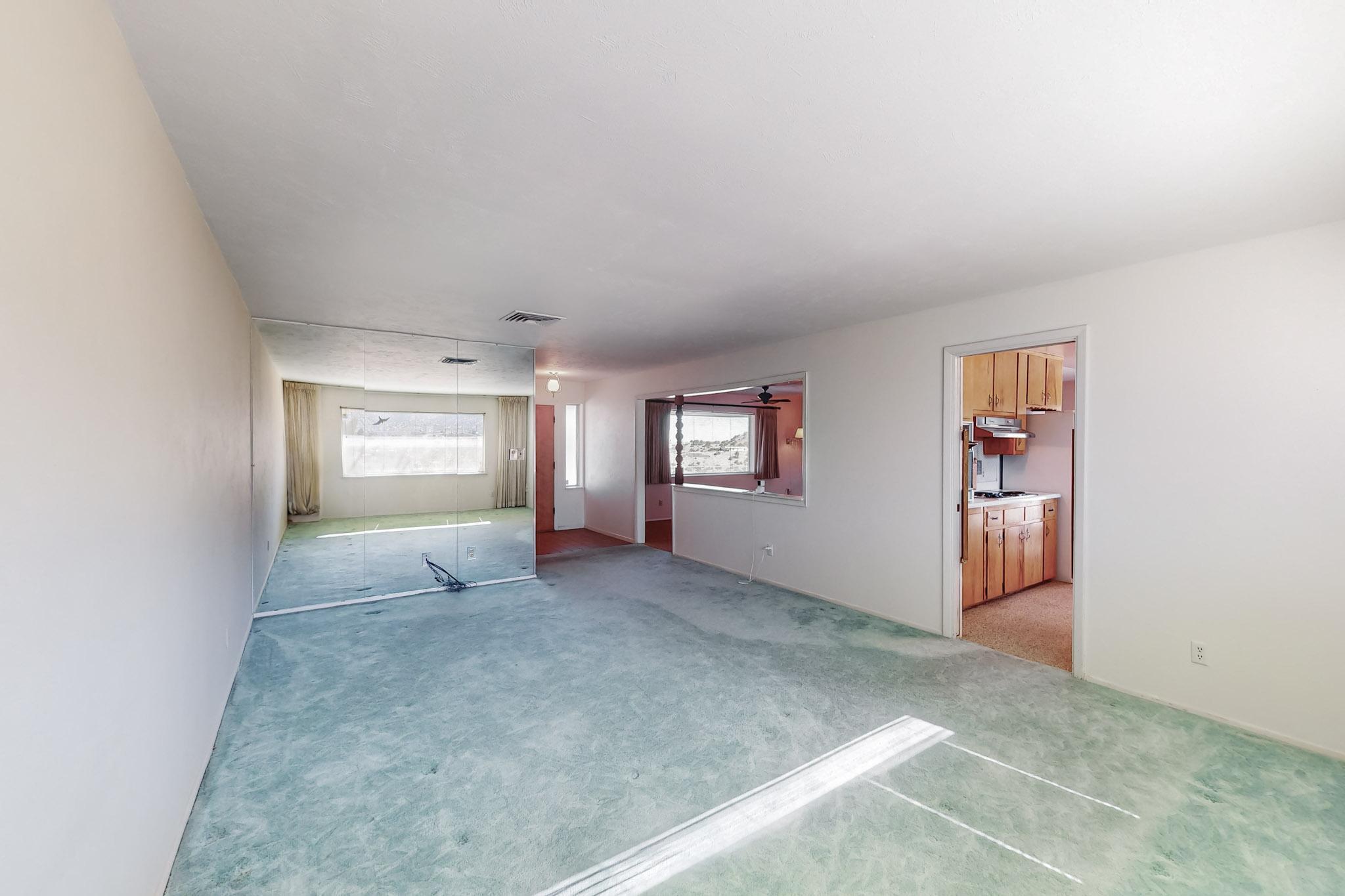 76 Sandia Lane
