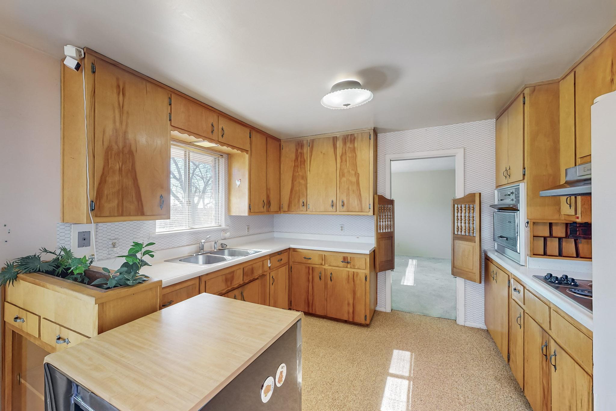 76 Sandia Lane