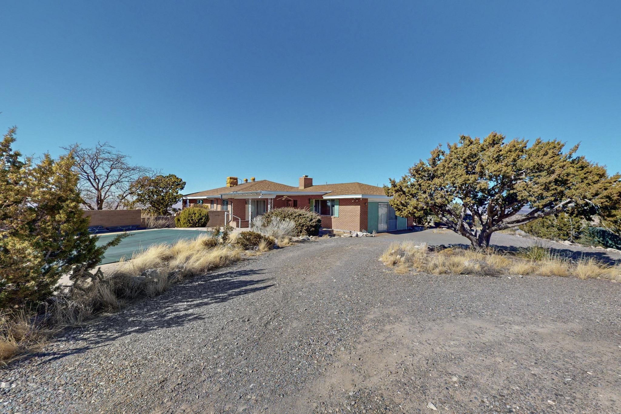 76 Sandia Lane