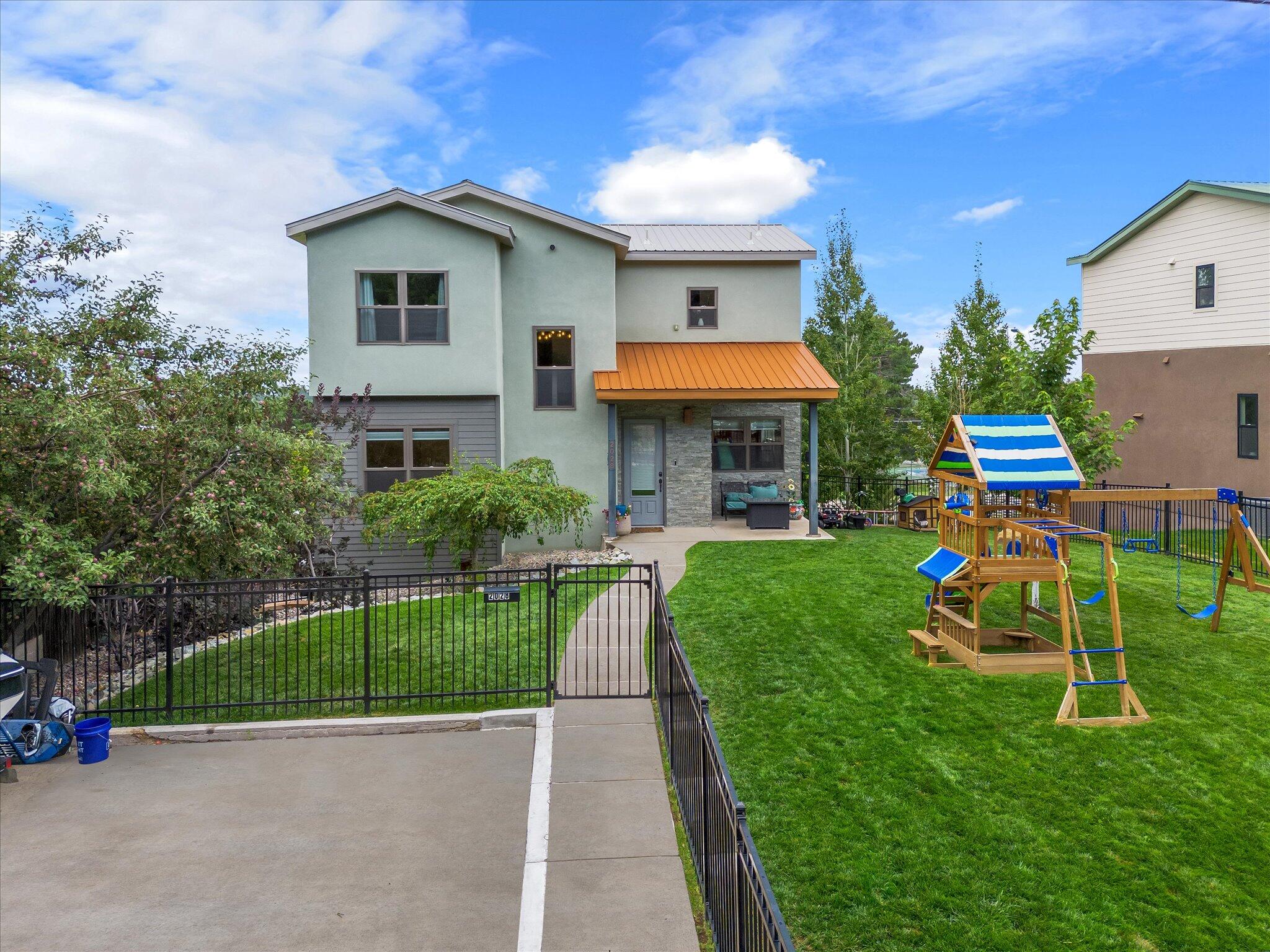 2028 45TH Street