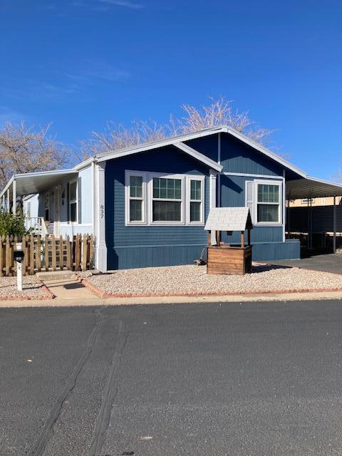 837 Ram Trail SE