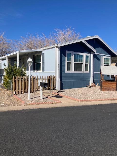 837 Ram Trail SE