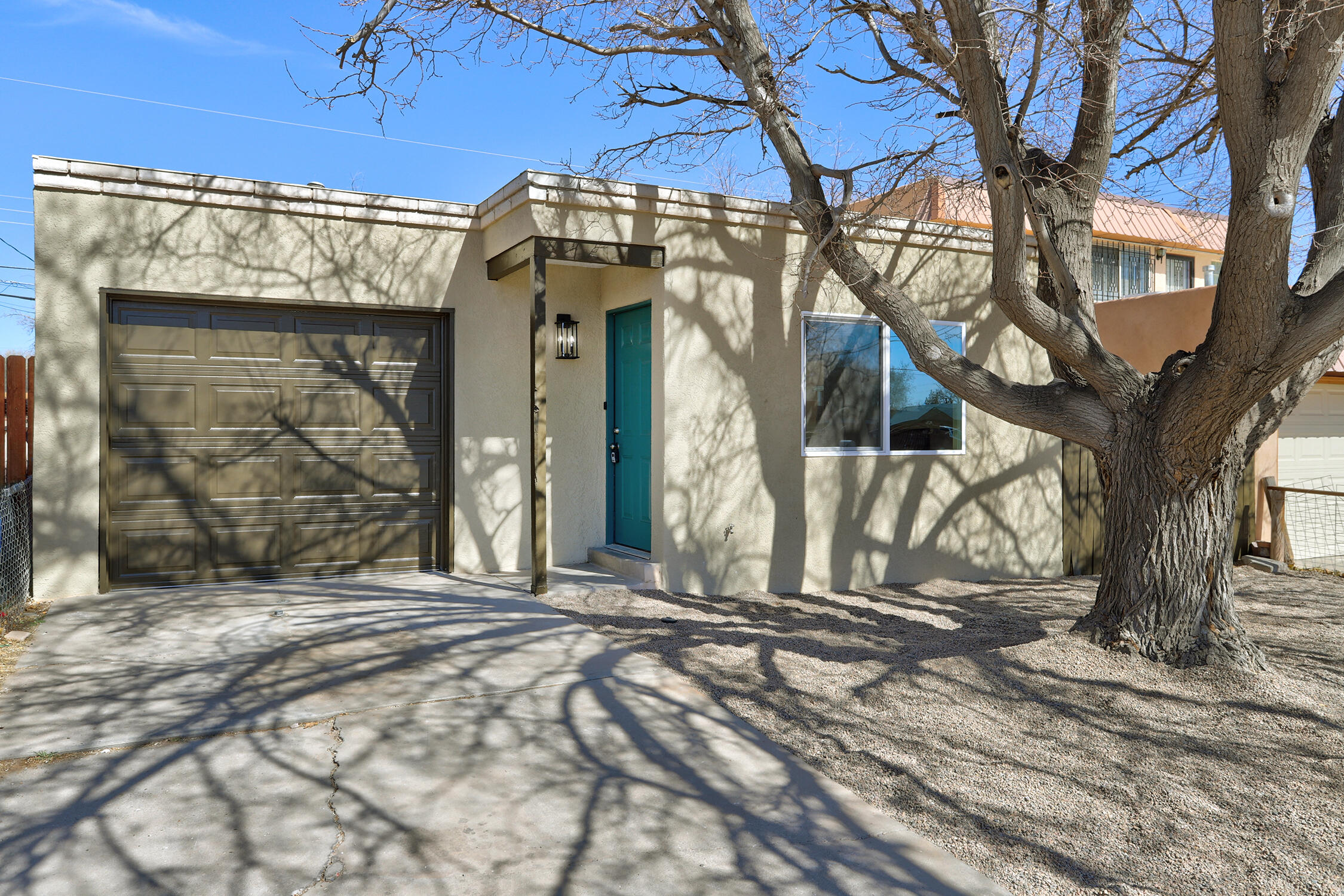 1205 LA POBLANA Road NW