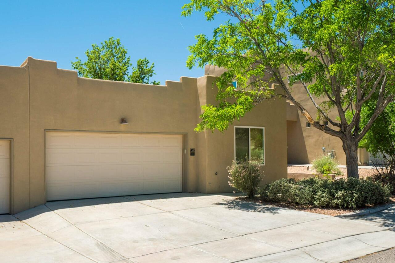 3508 SETARIA Road NW