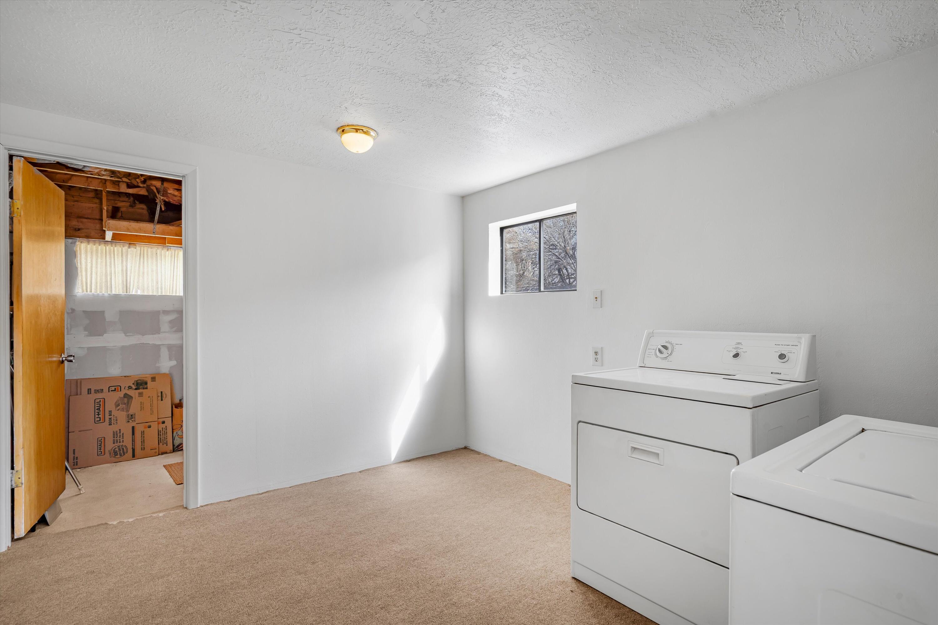 508 PONDEROSA Avenue NW