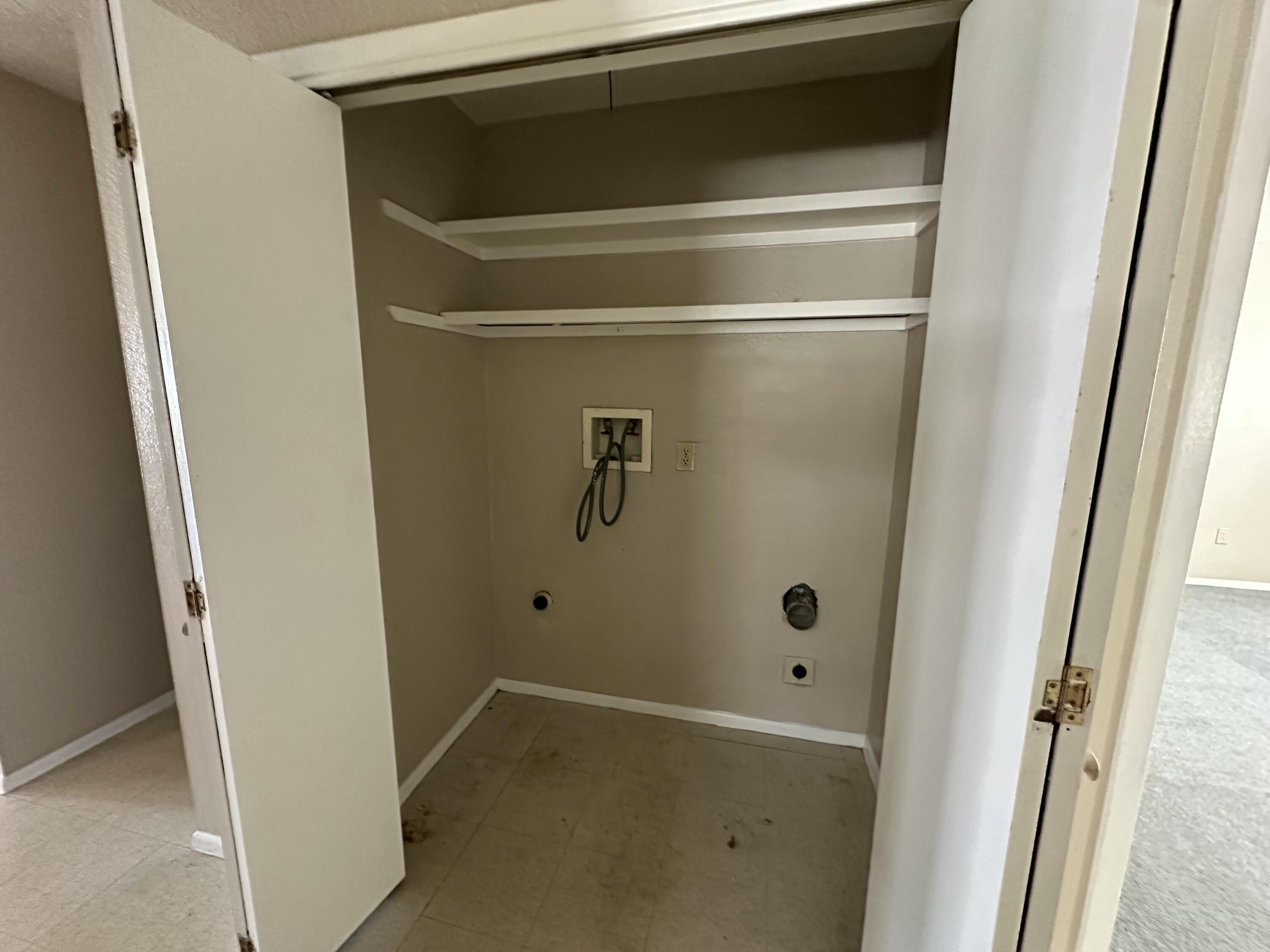 5128 ALPHA Avenue NW