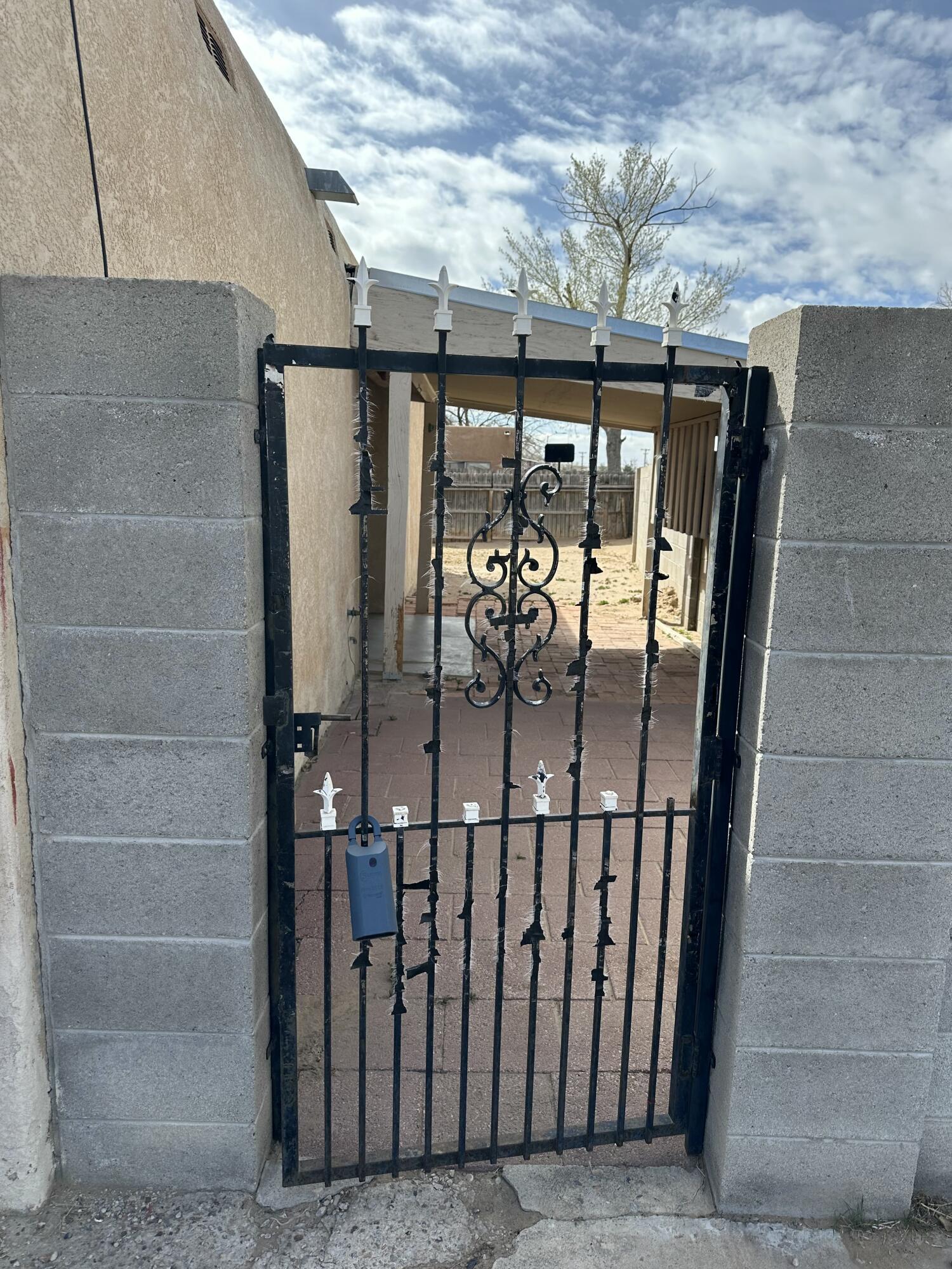 5128 ALPHA Avenue NW