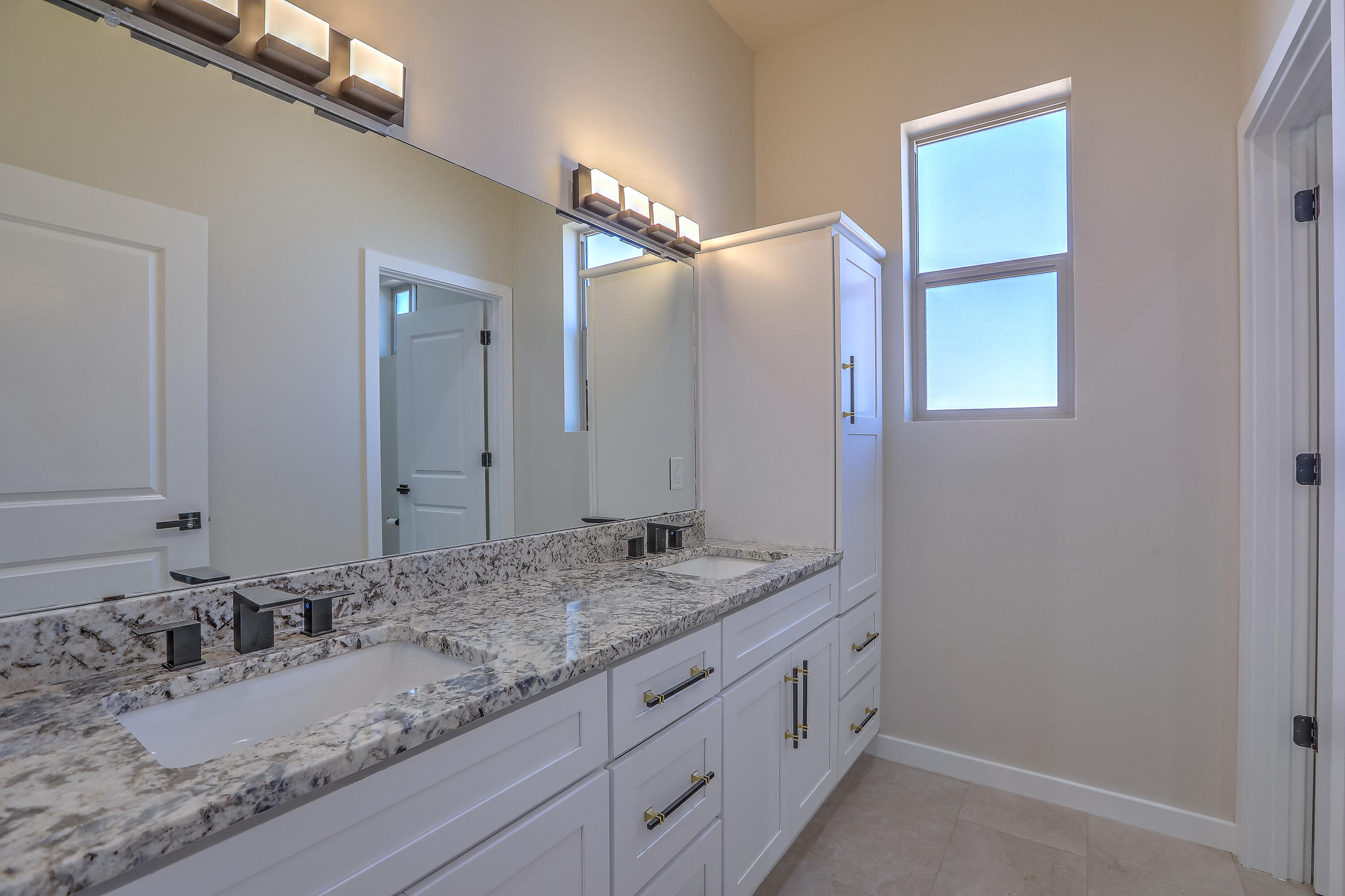 34 Casey court Court