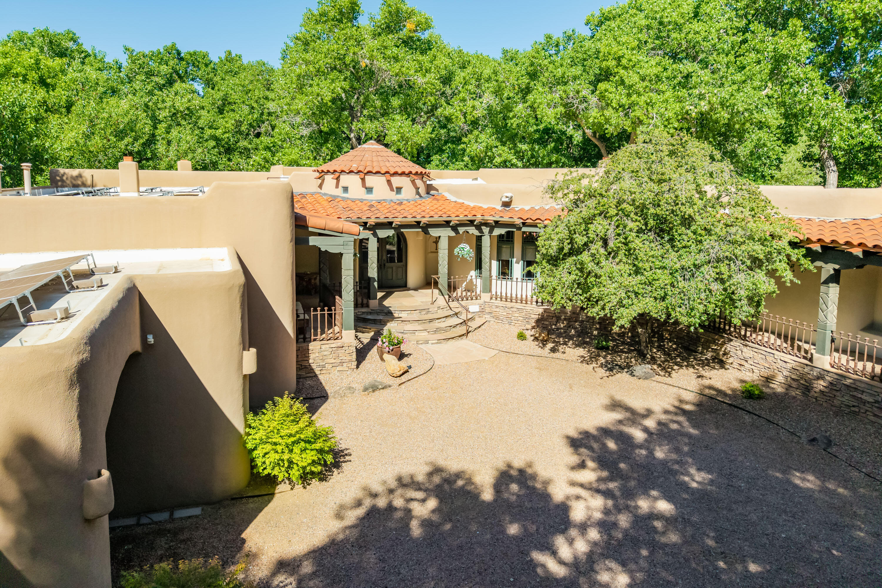 903 CAMINO VISTA RIO