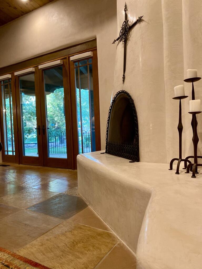 903 CAMINO VISTA RIO