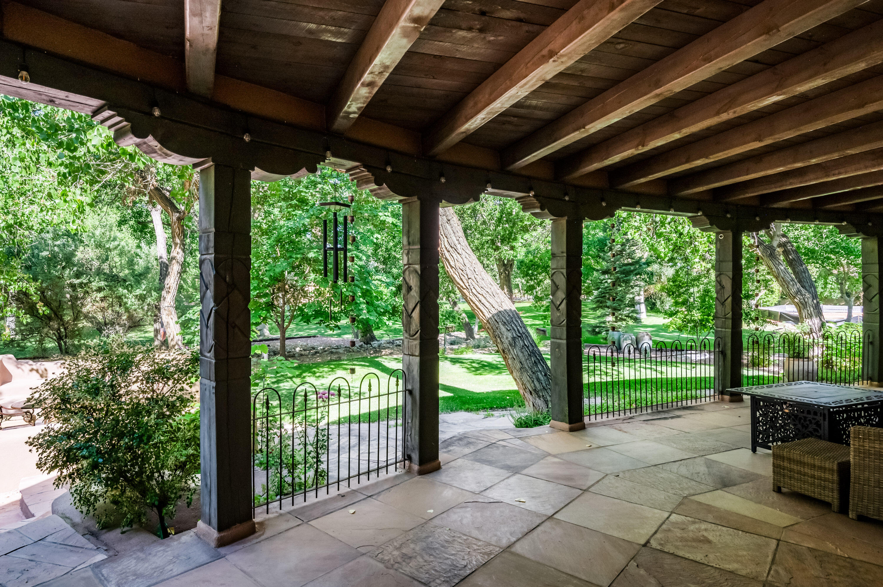 903 CAMINO VISTA RIO