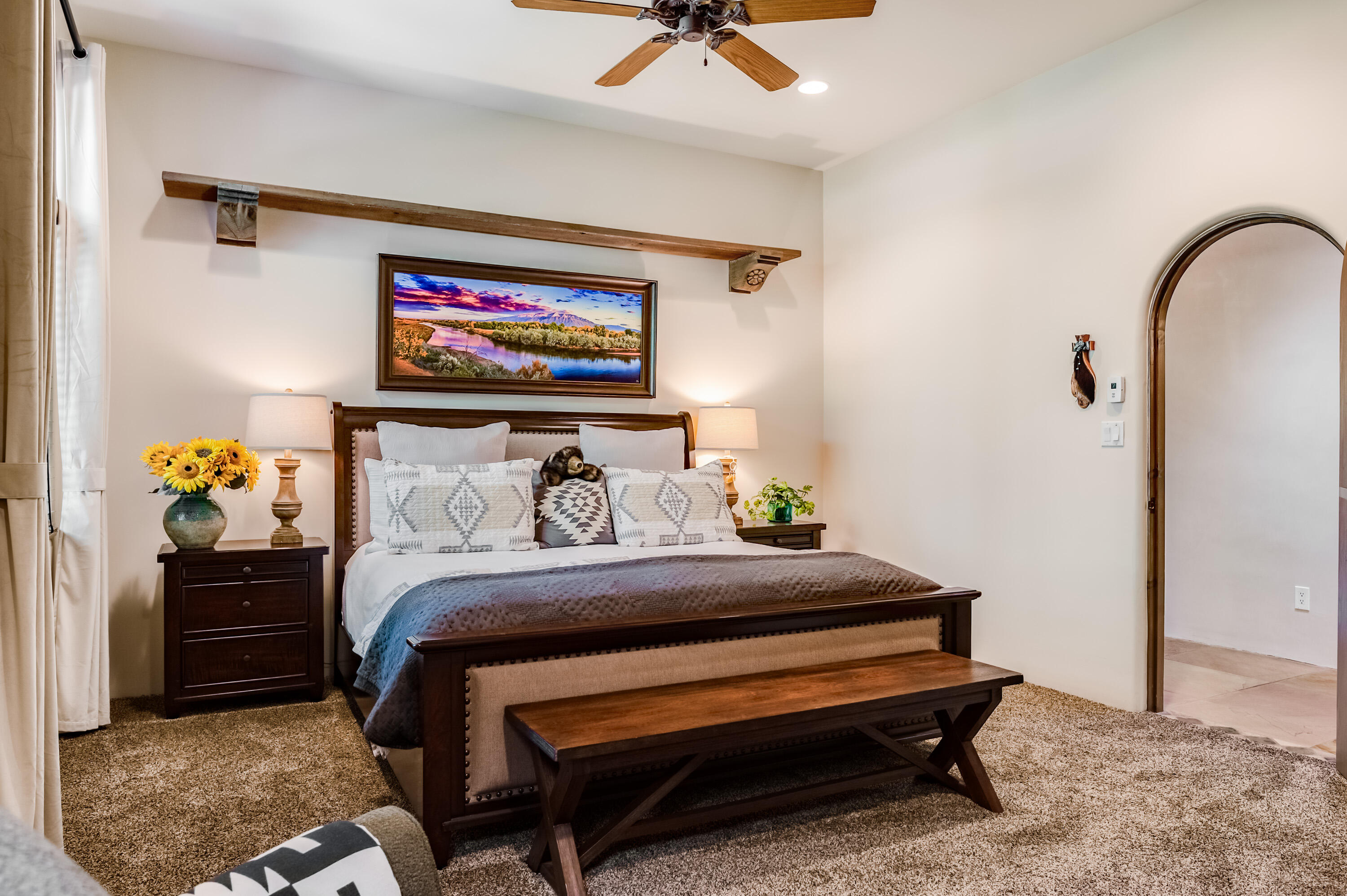 903 CAMINO VISTA RIO