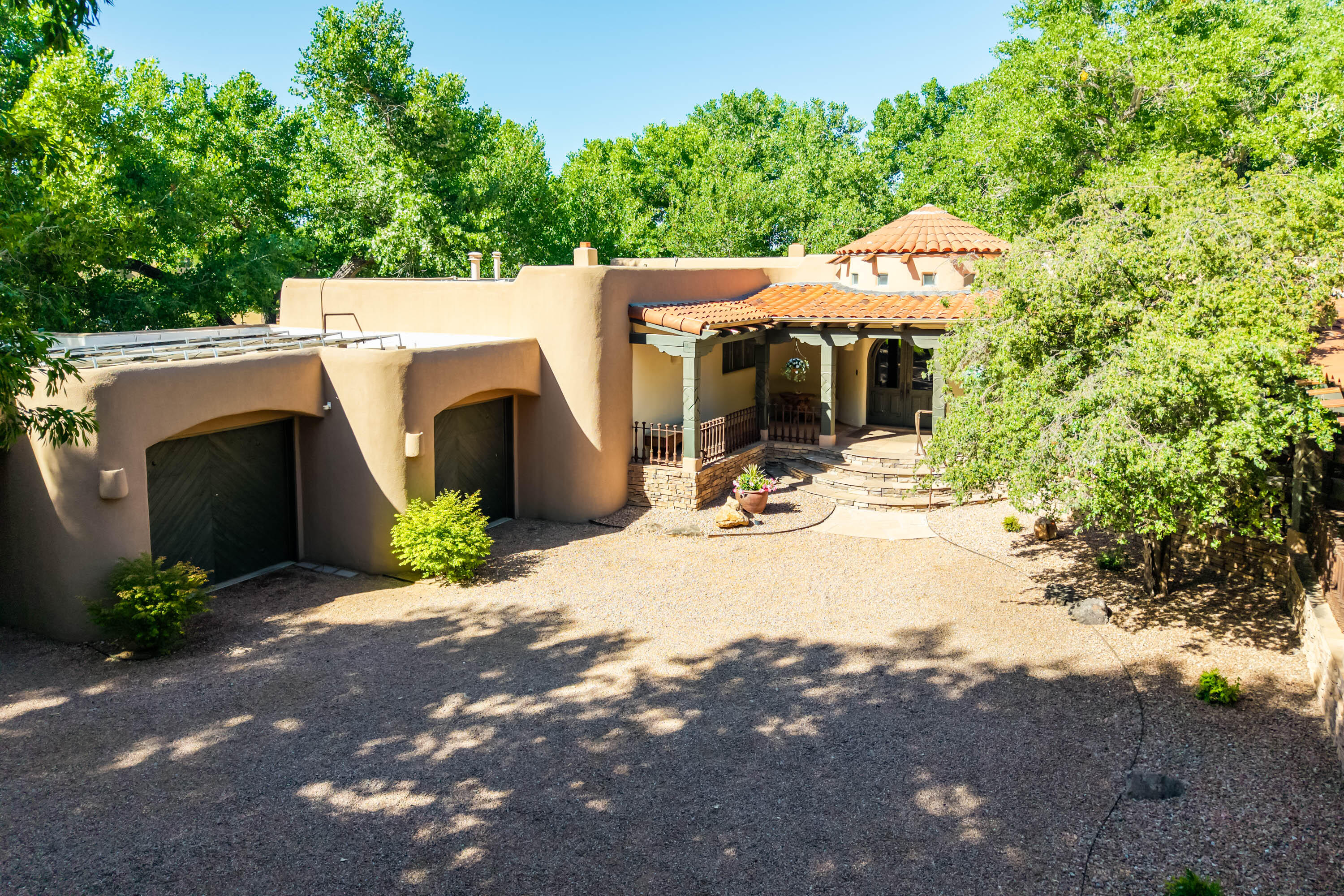 903 CAMINO VISTA RIO