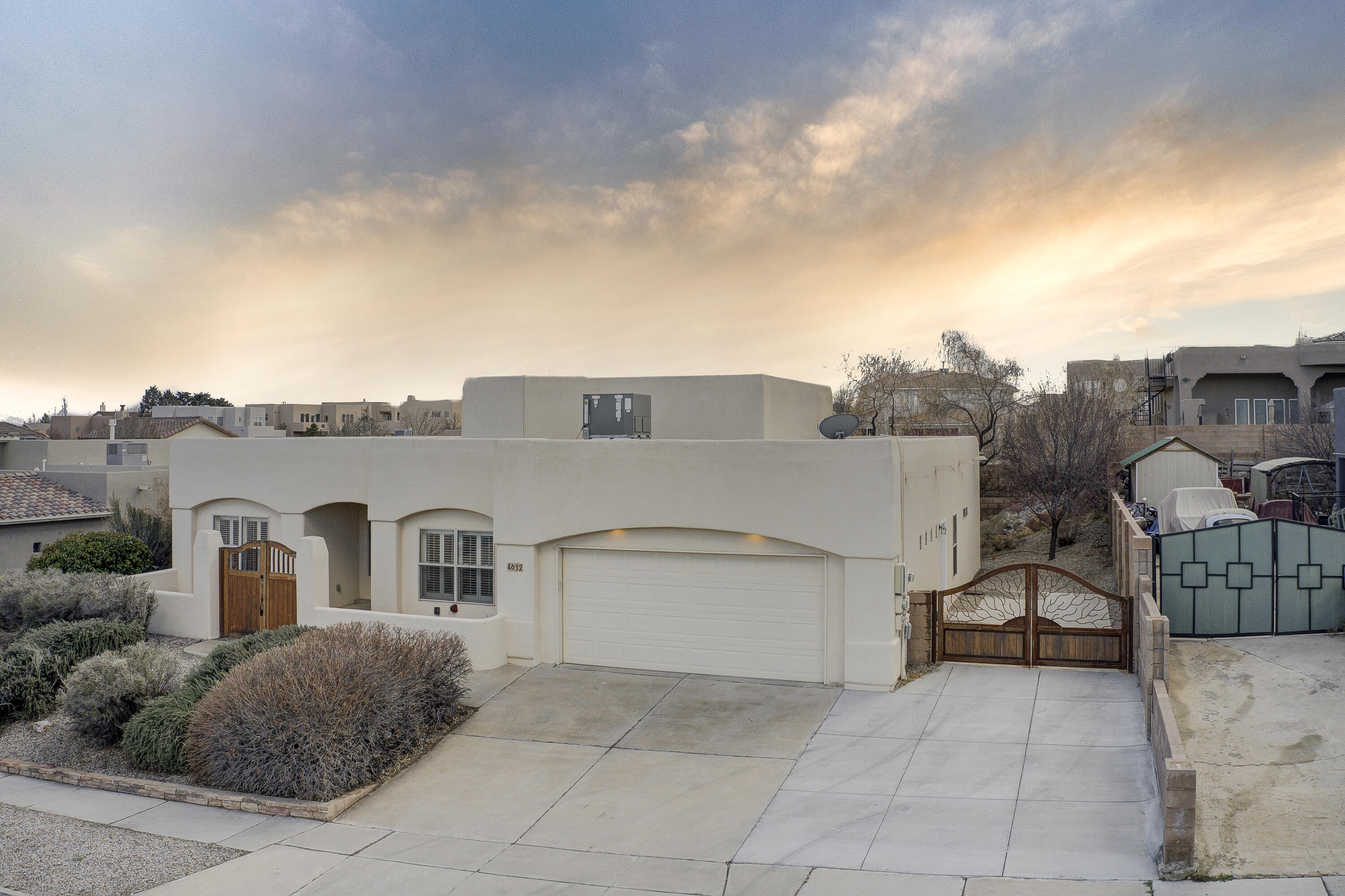 4612 CONGRESS Avenue NW