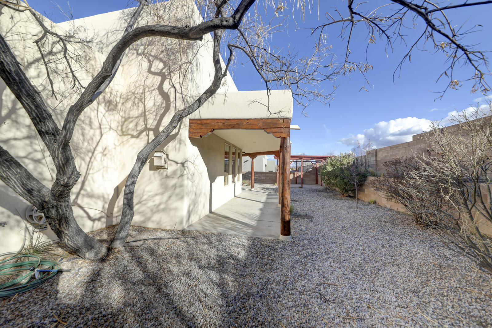 4612 CONGRESS Avenue NW