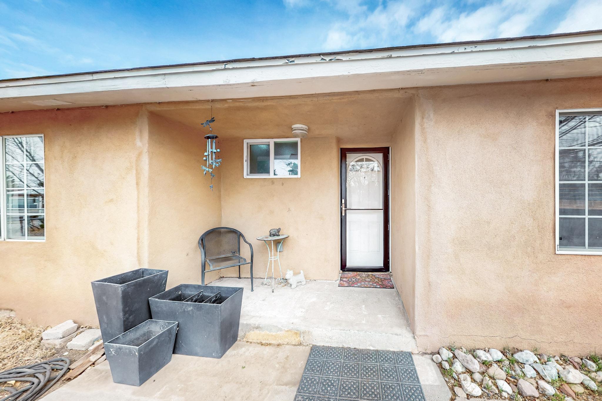 1533 HOOPER Road SW