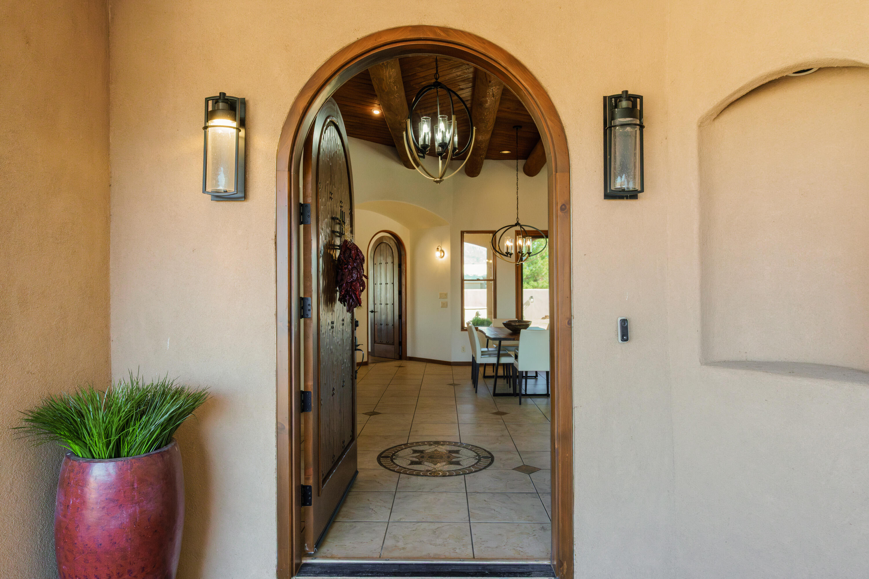 9 E ALARY Lane