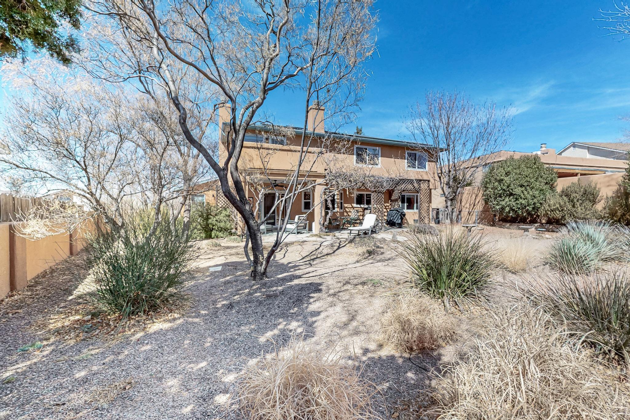 11500 SAN VICTORIO Avenue NE