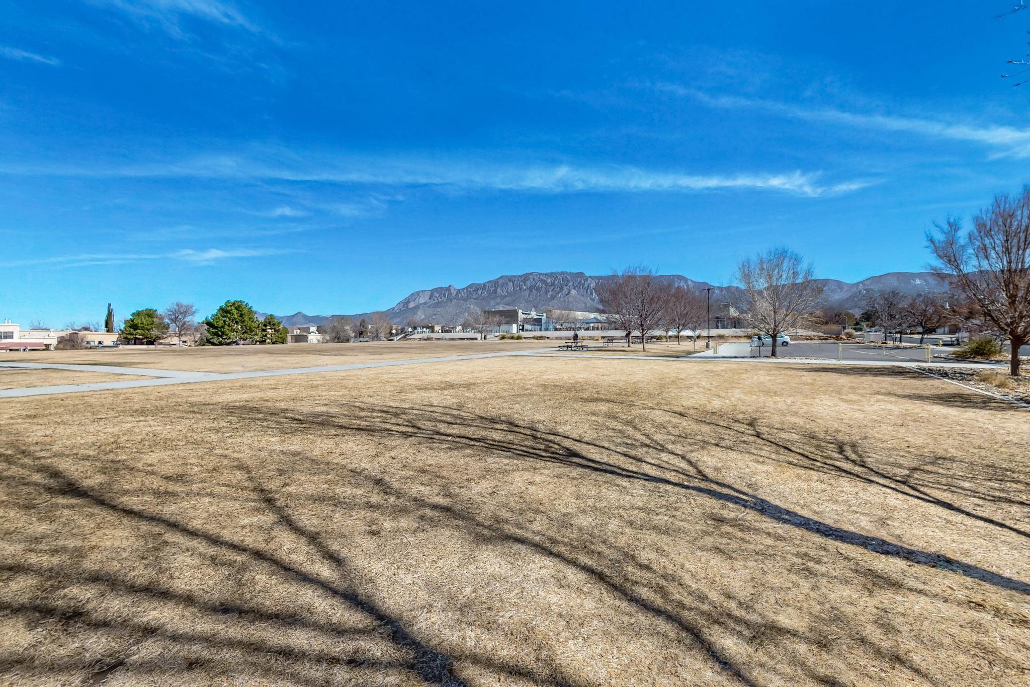 11500 SAN VICTORIO Avenue NE