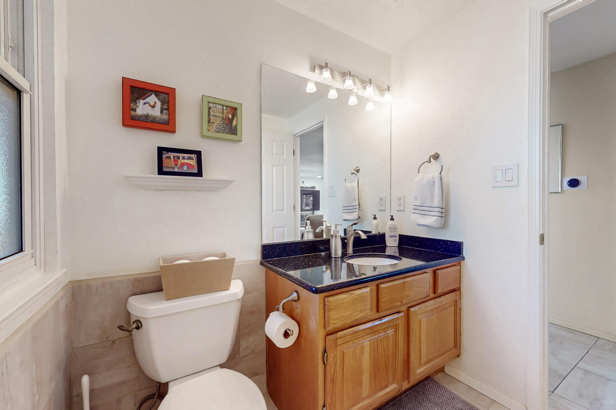 11500 SAN VICTORIO Avenue NE