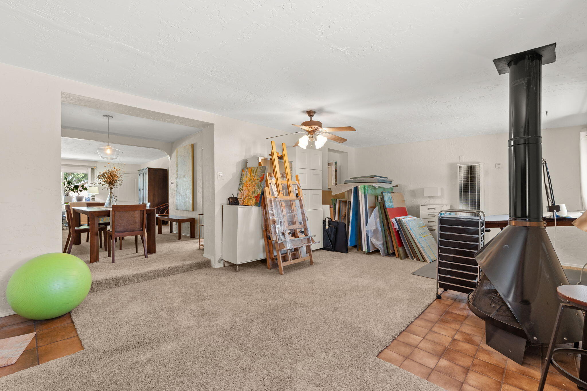 2623 GENERAL ARNOLD Street NE