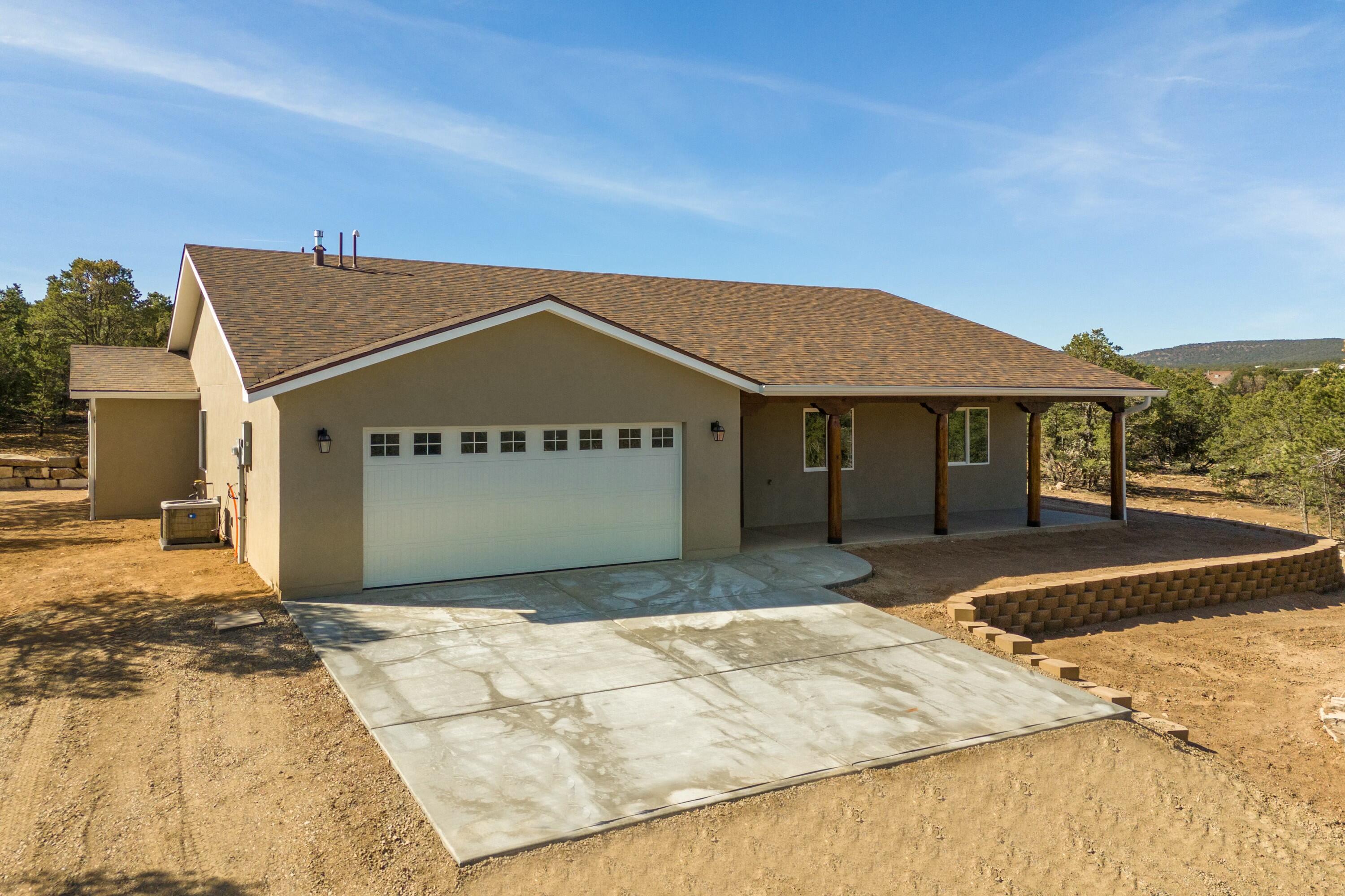 16 BRIARWOOD Court