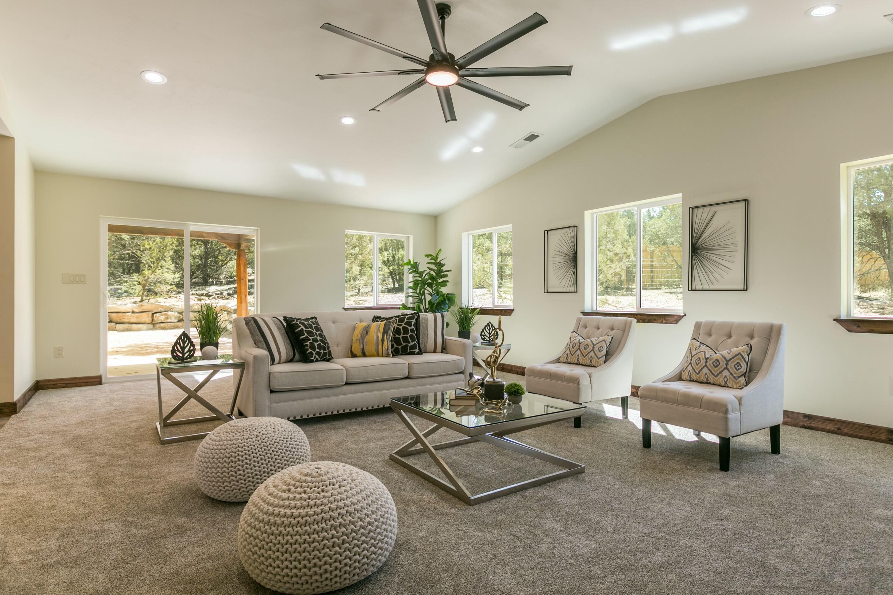 16 BRIARWOOD Court