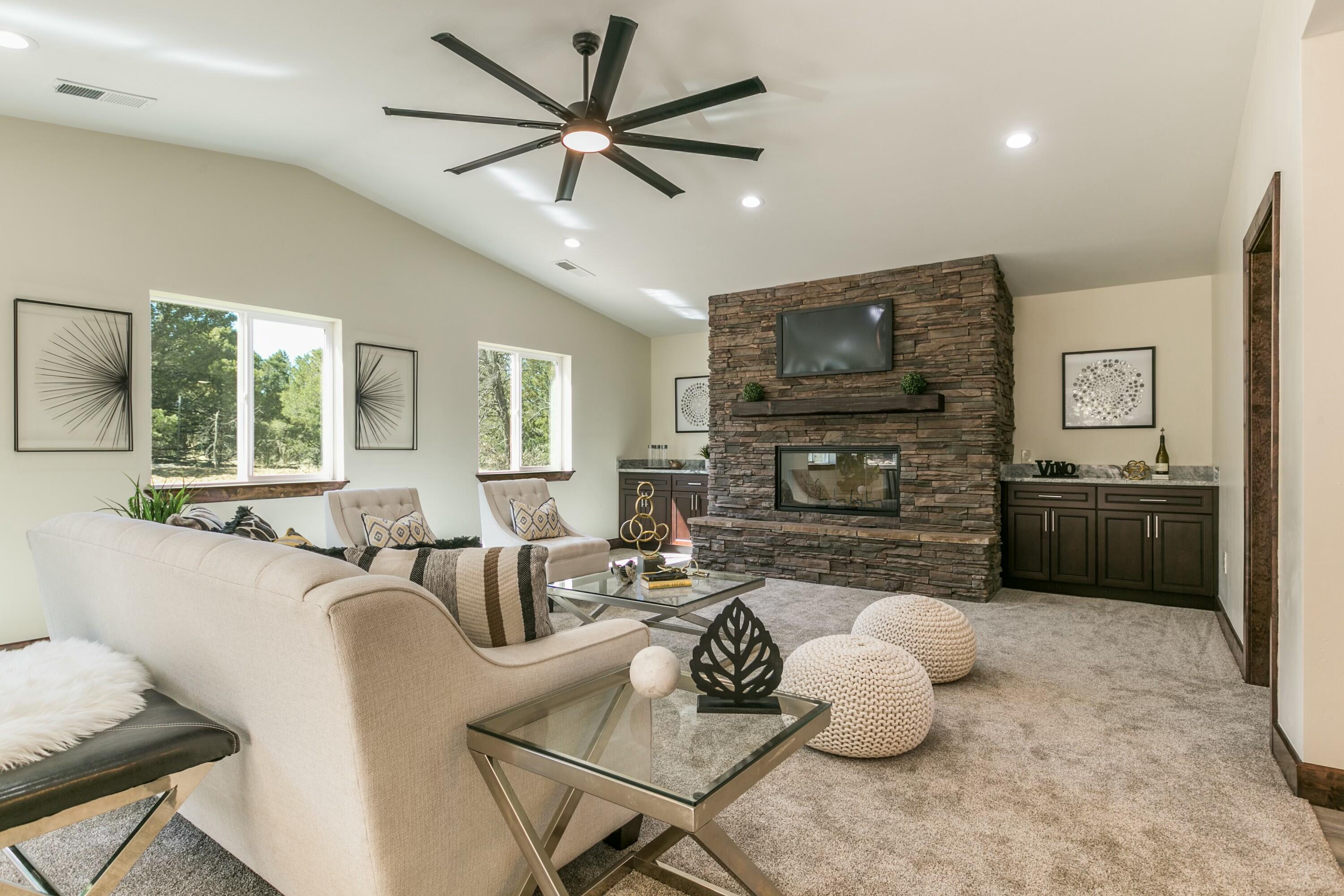 16 BRIARWOOD Court