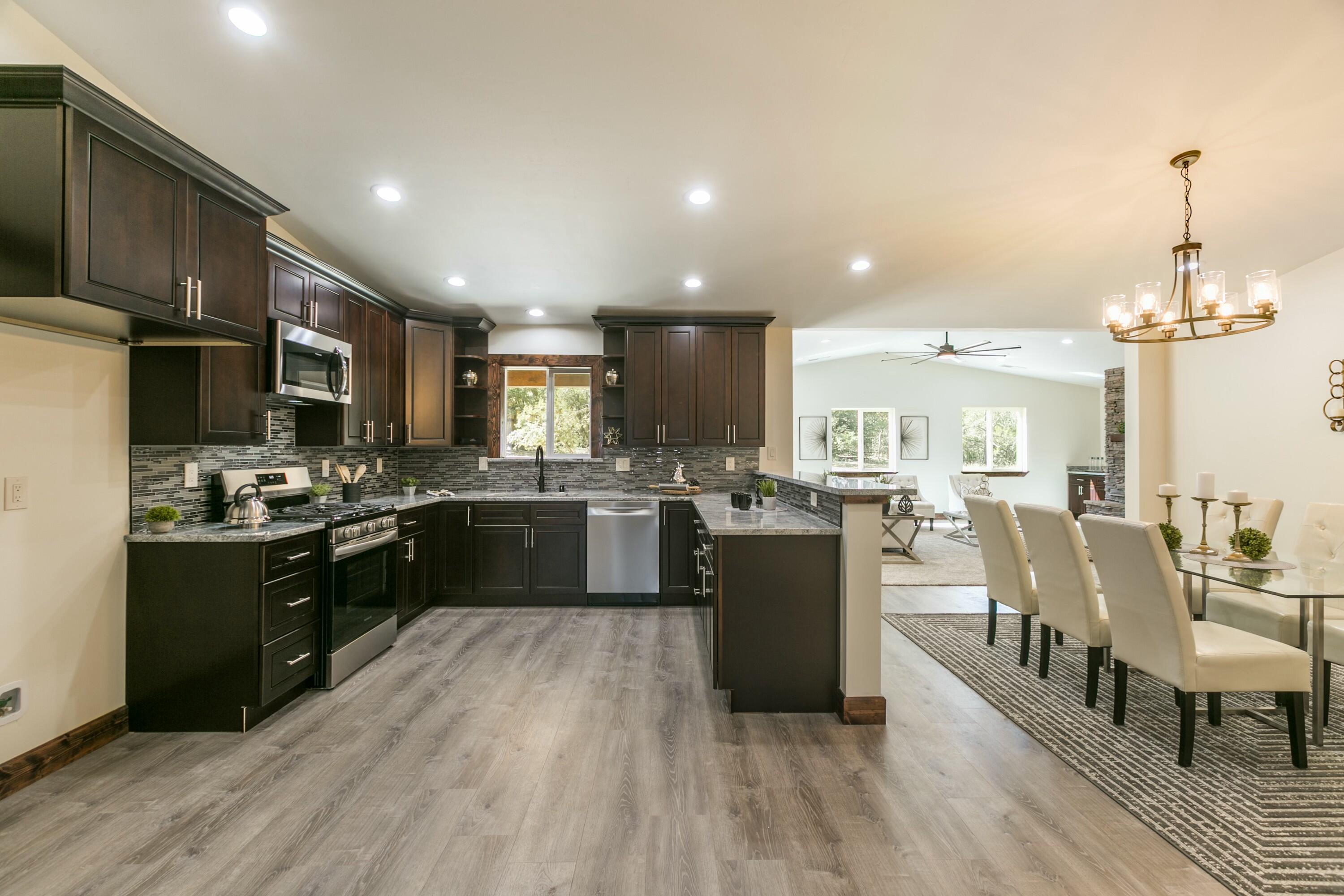 16 BRIARWOOD Court