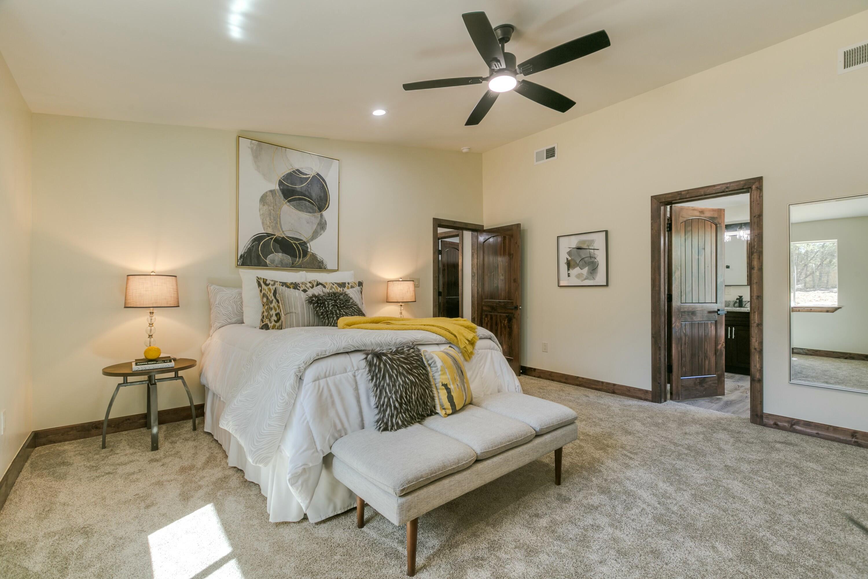 16 BRIARWOOD Court