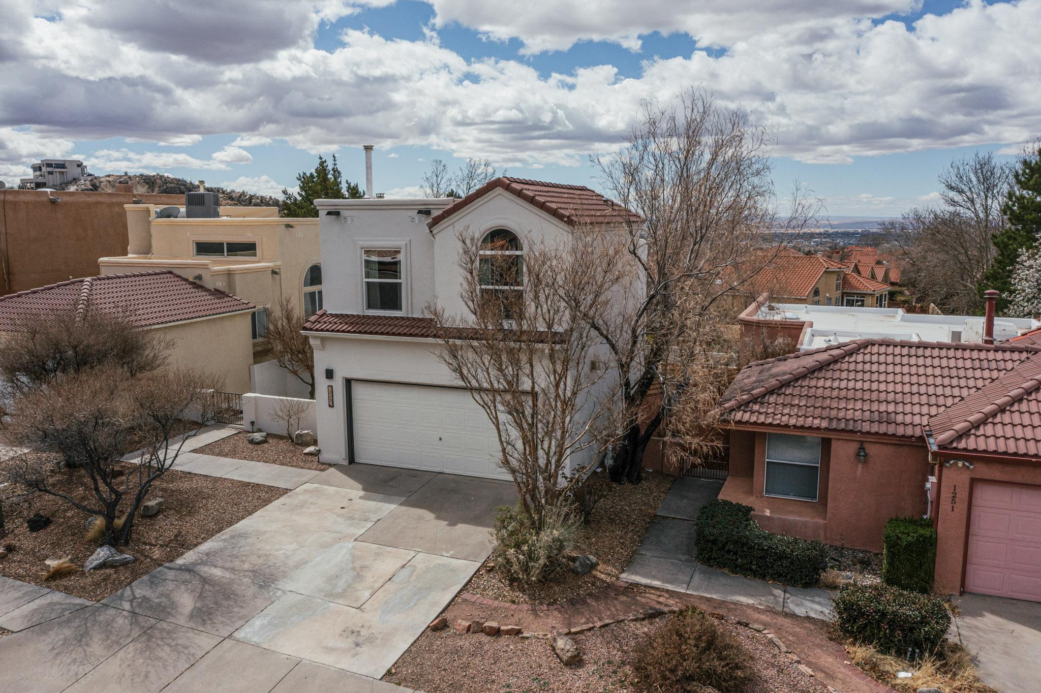 1249 Monte Verde Drive NE