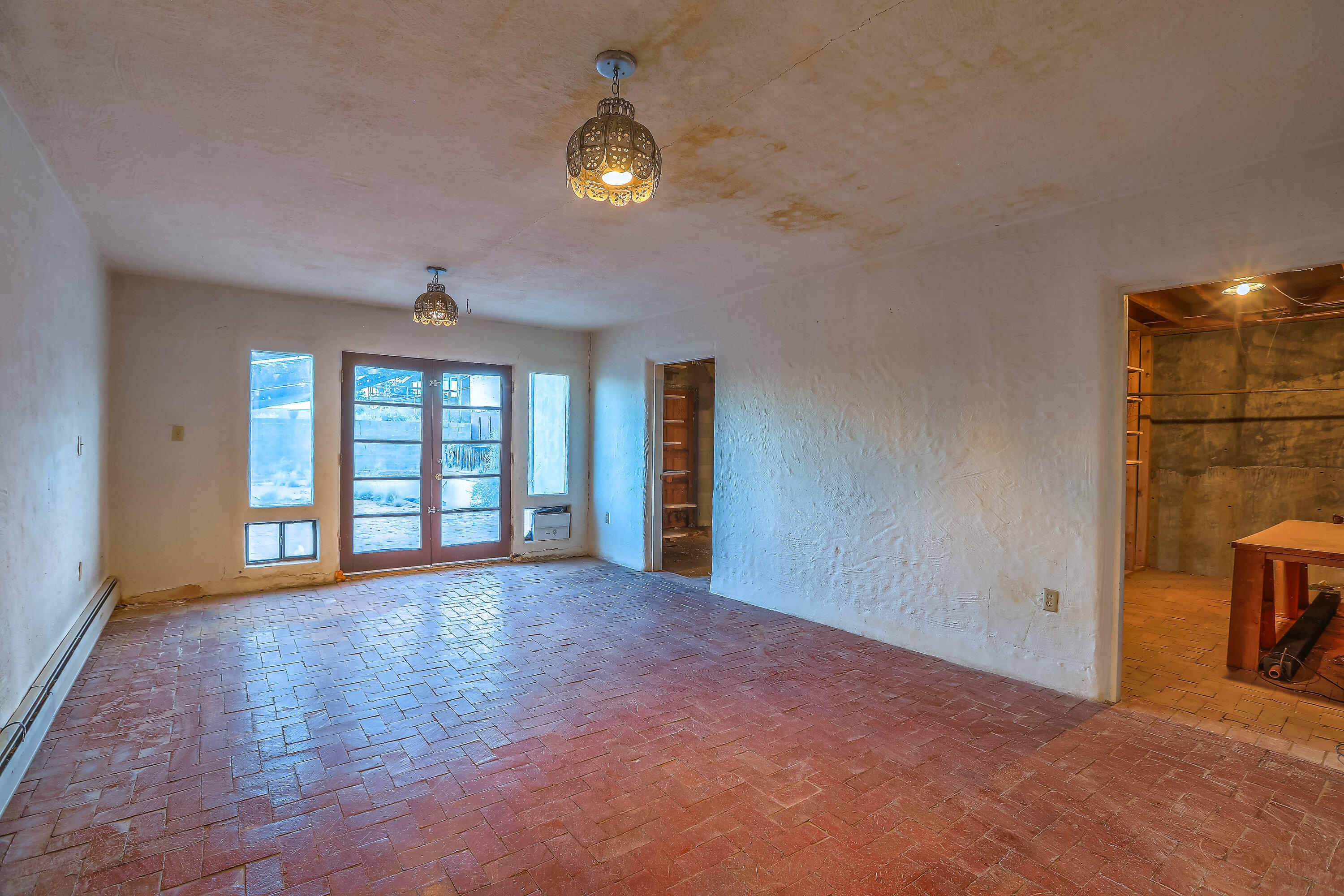 3805 RIVERVIEW Road NW