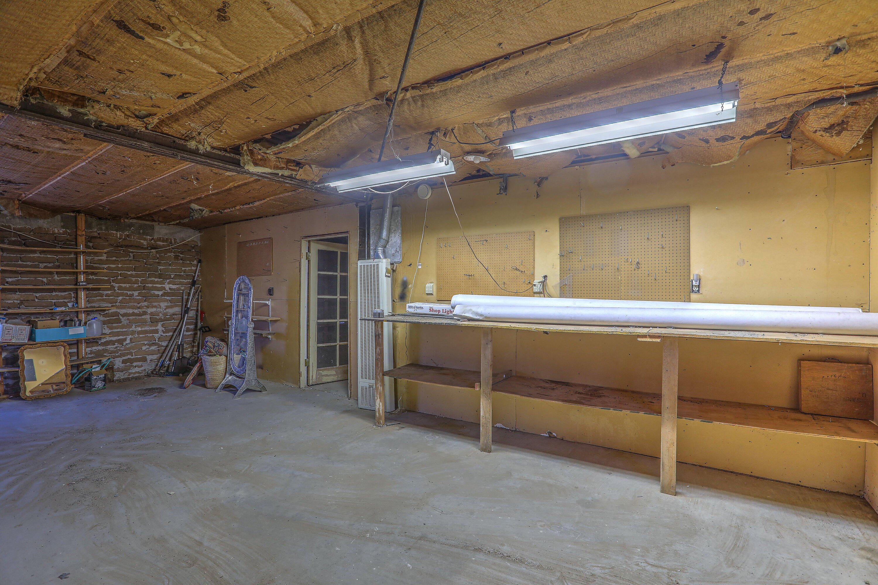 3805 RIVERVIEW Road NW