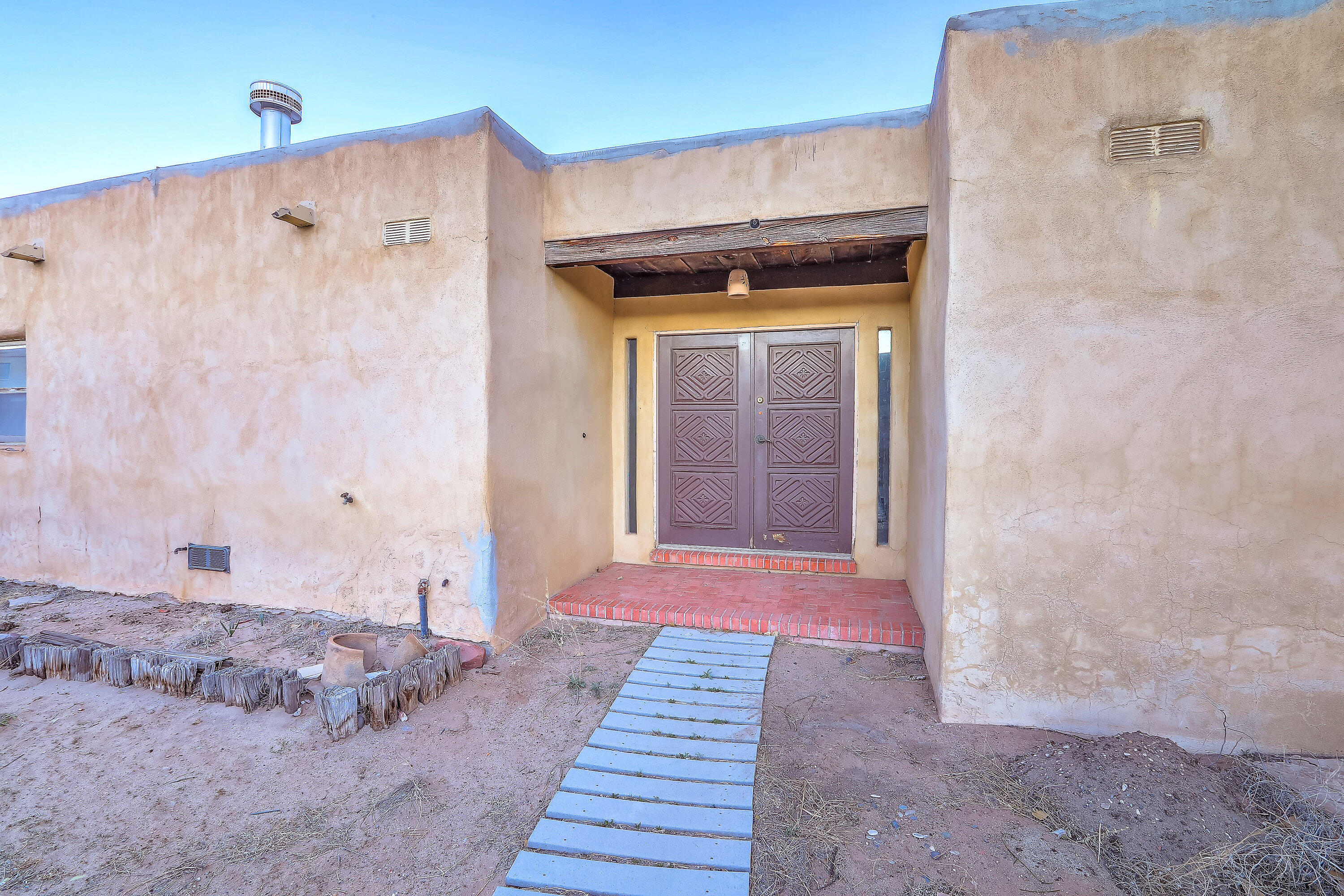 3805 RIVERVIEW Road NW