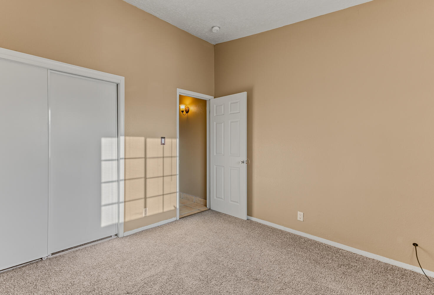 1309 QUARTZ Drive SW