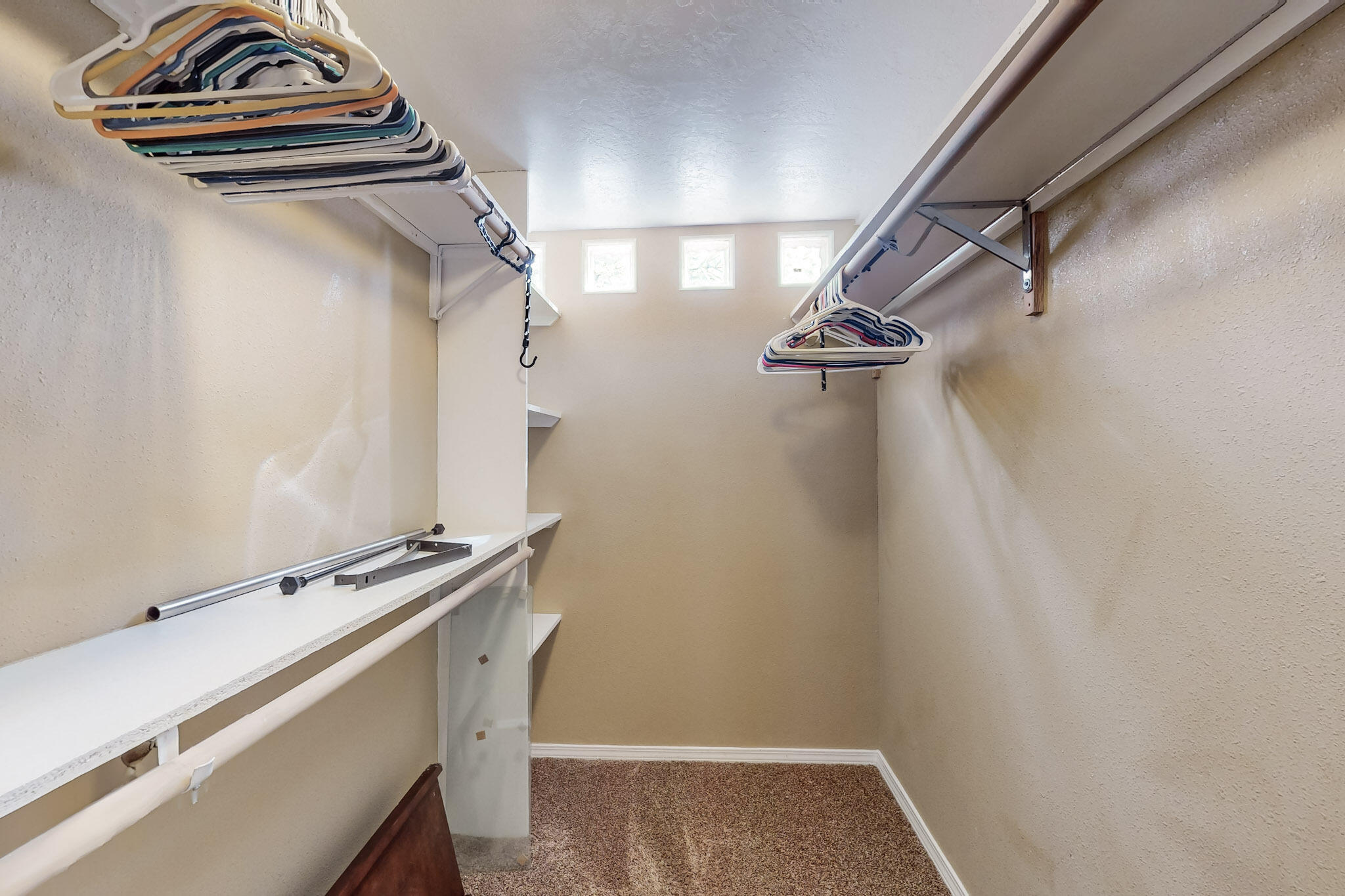 2800 TEXAS Street NE