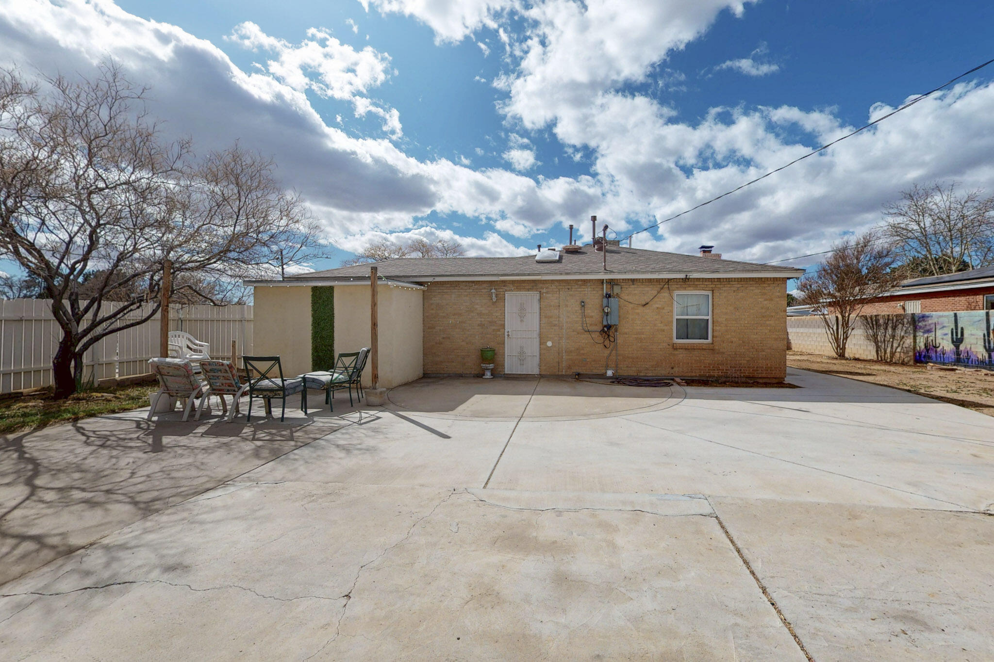 2800 TEXAS Street NE