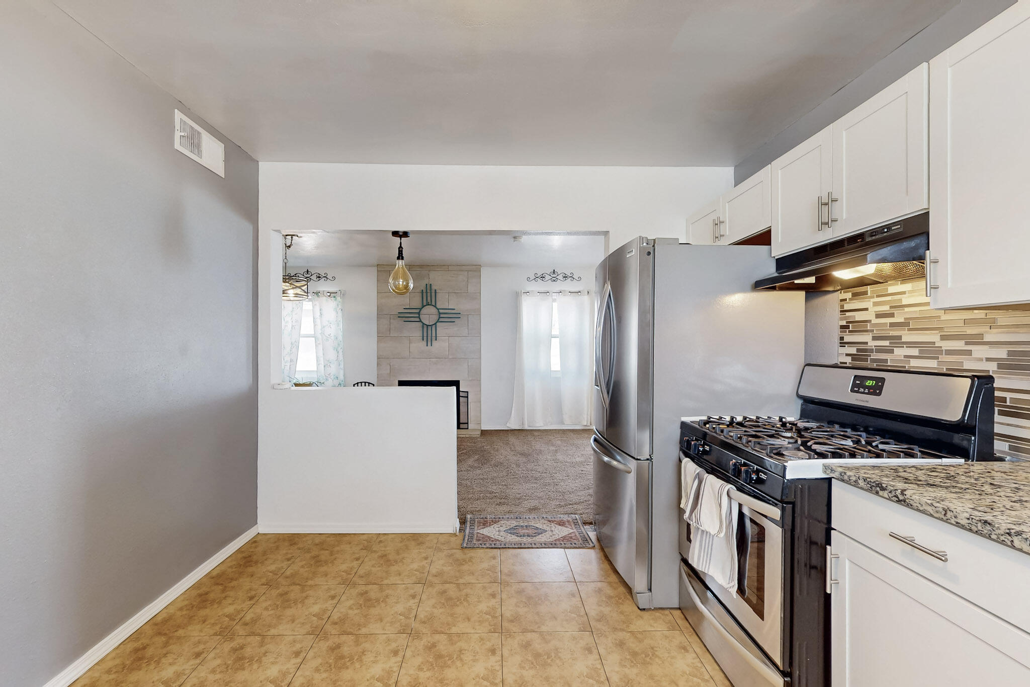 2800 TEXAS Street NE