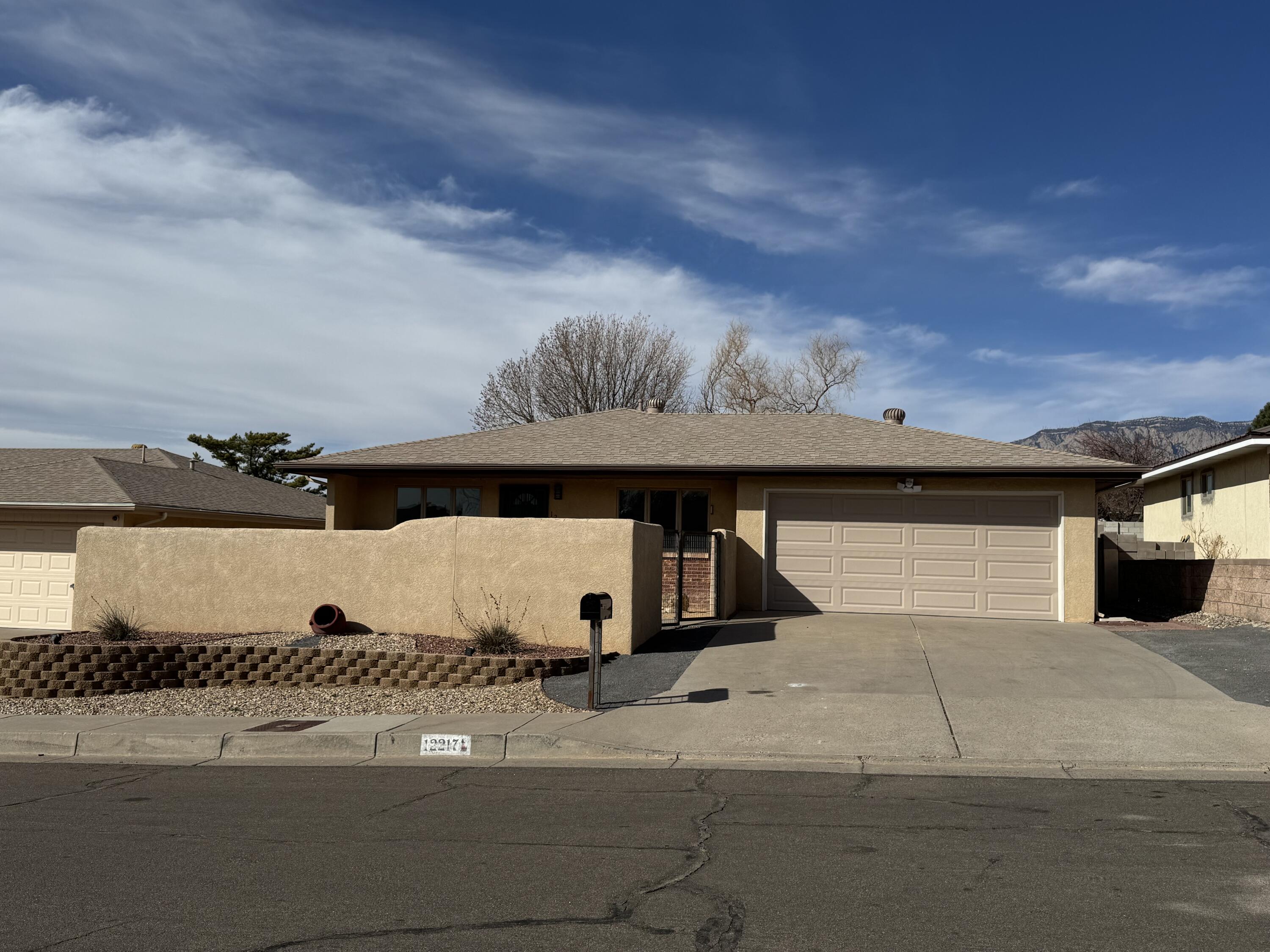 12217 Phoenix Avenue NE